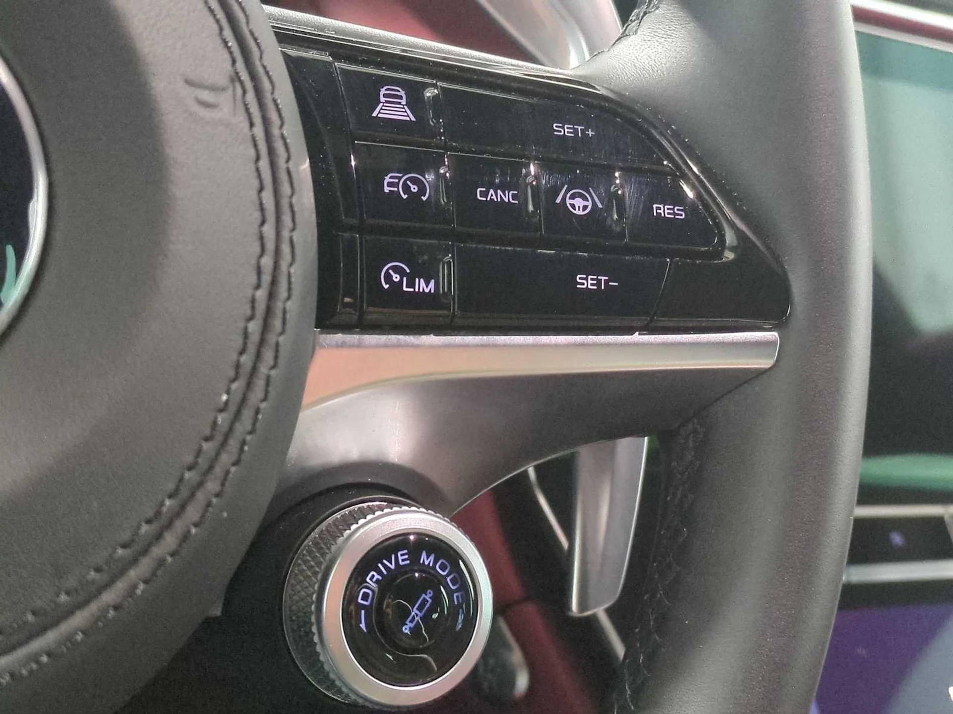 mph023_1345073647_e73e6a766e12fa7a7bc59a8a86c936a7_103b38cad7