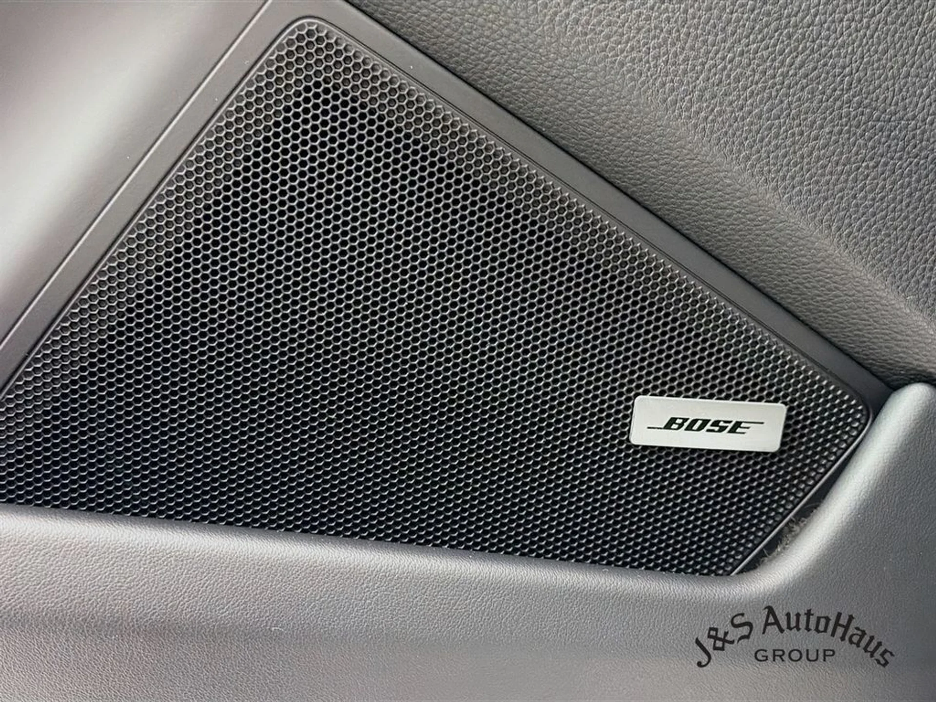 mph023_134757986_q9ew6enoh7kuvq4k3s69t1x11qvm_50f4701ab5