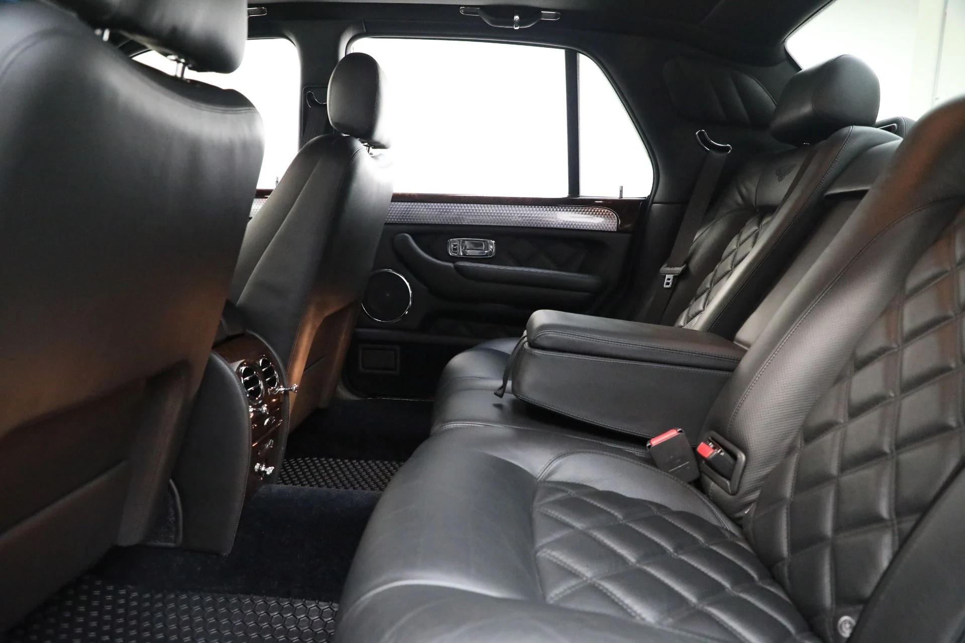 mph023_1355286856_Used_2005_Bentley_Arnage_T_4234ee8cfe
