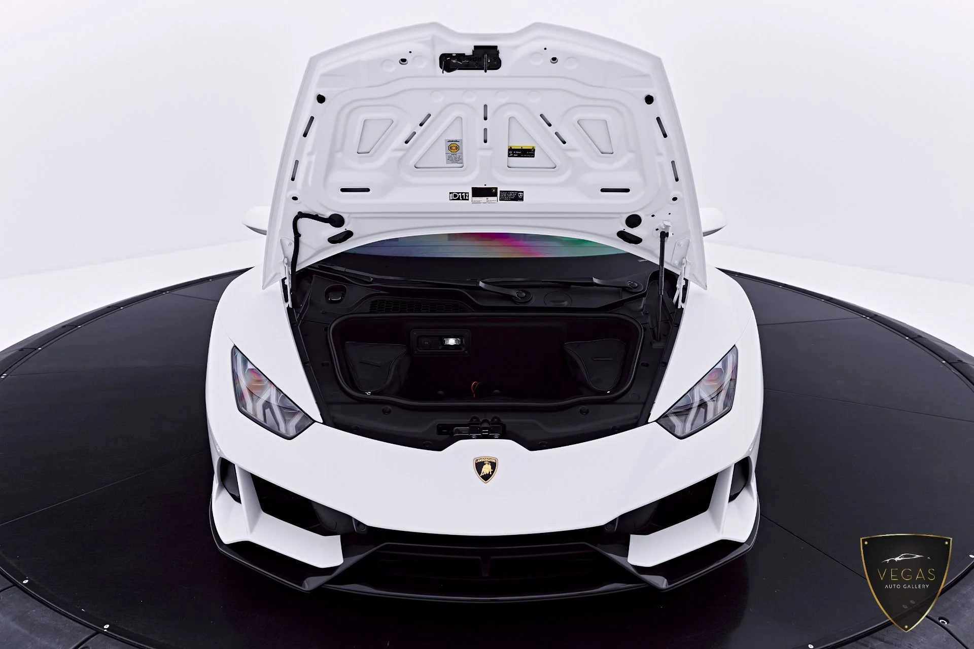 mph023_1355949107_Used_2022_Lamborghini_Huracan_EVO_Base_1782344269_48bd15c6b9