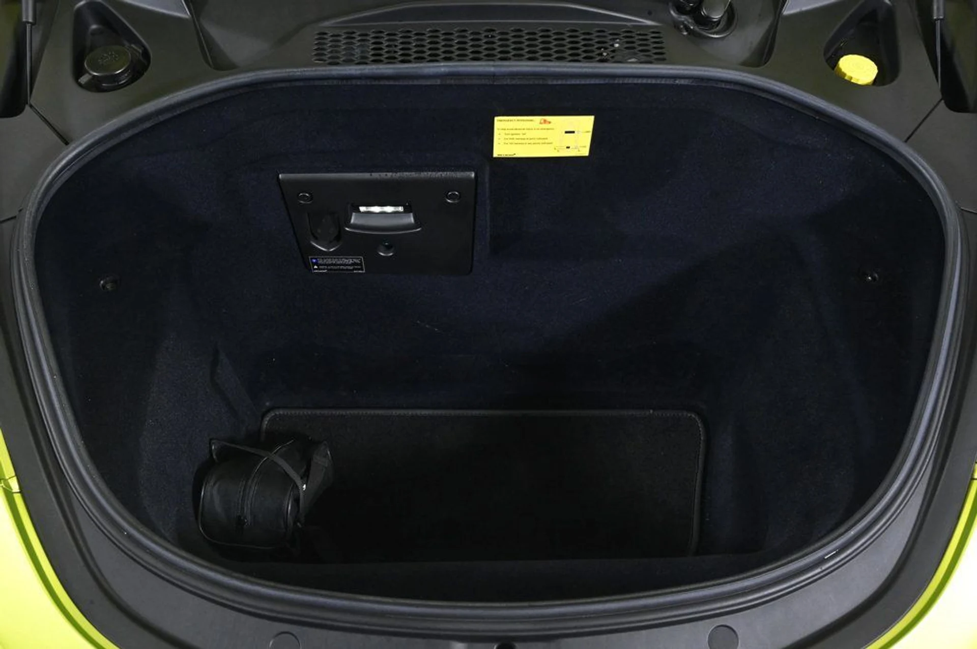 mph023_1356798179_used_2023_mclaren_artura_vision_11350_22967572_23_1024_07c849364e