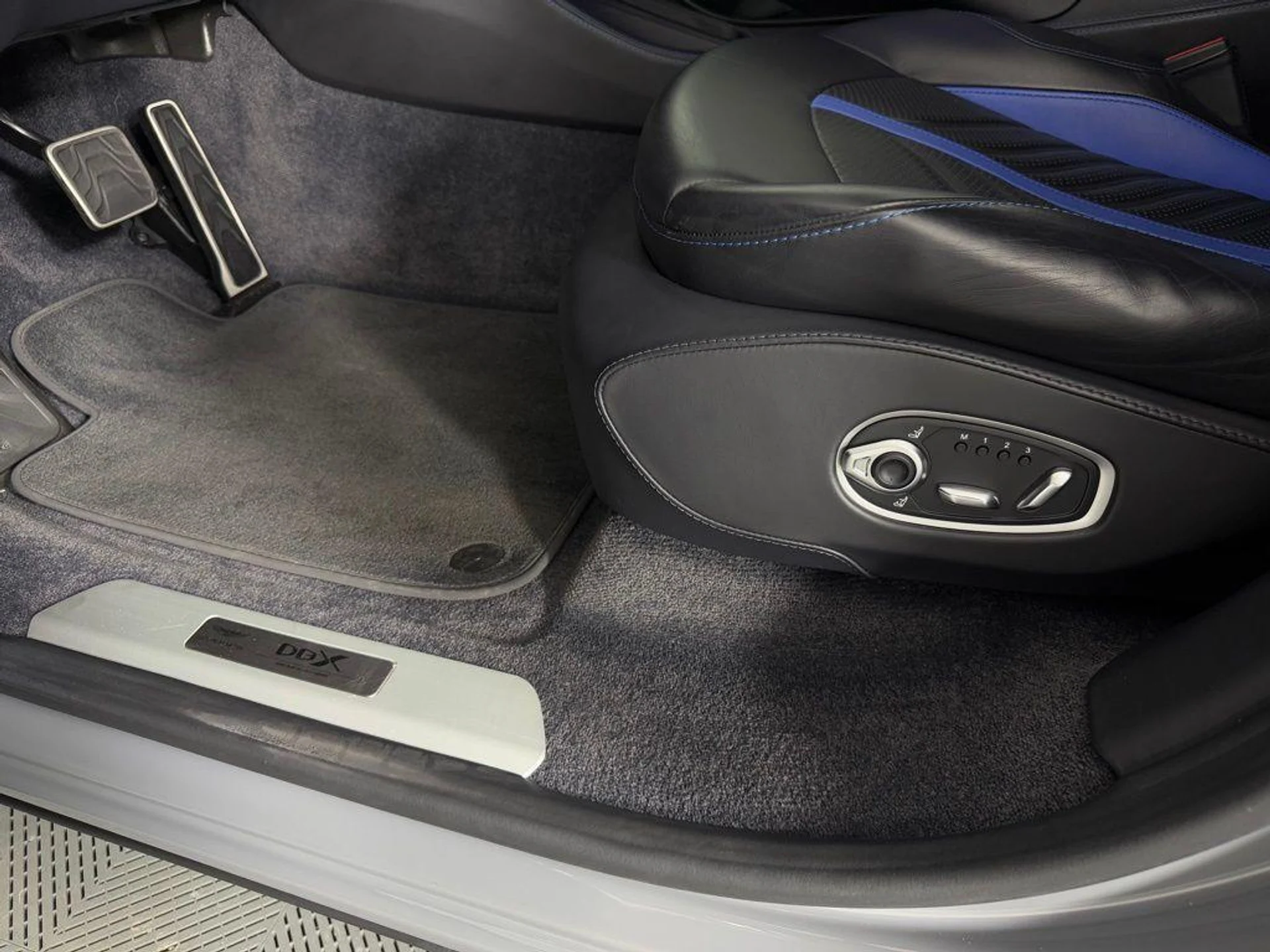 mph023_136373143_vye3_Ds6_PX_Lk_BN_7_Vj_Cj_As_FL_6ar8_Q_43c2c1b1b1