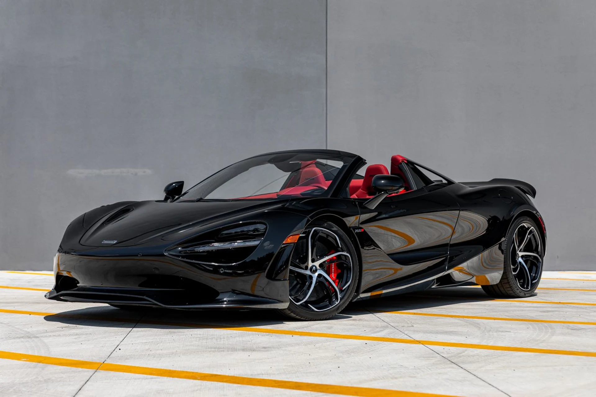 mph023_1371453393_550_p25_l_03346b717f