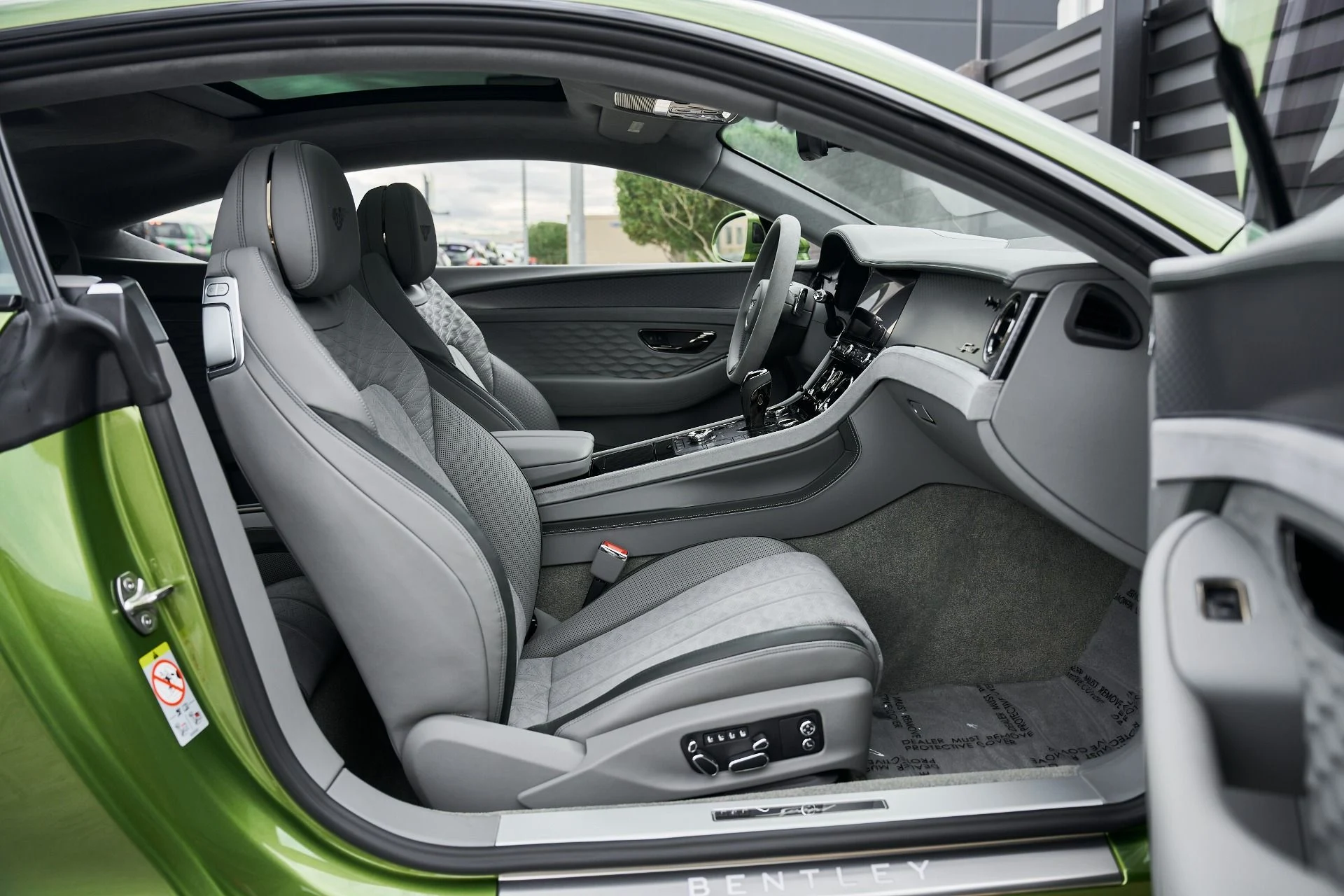 mph023_1377807032_Used_2025_Bentley_Continental_GT_Speed_1763168609_b3adeee505
