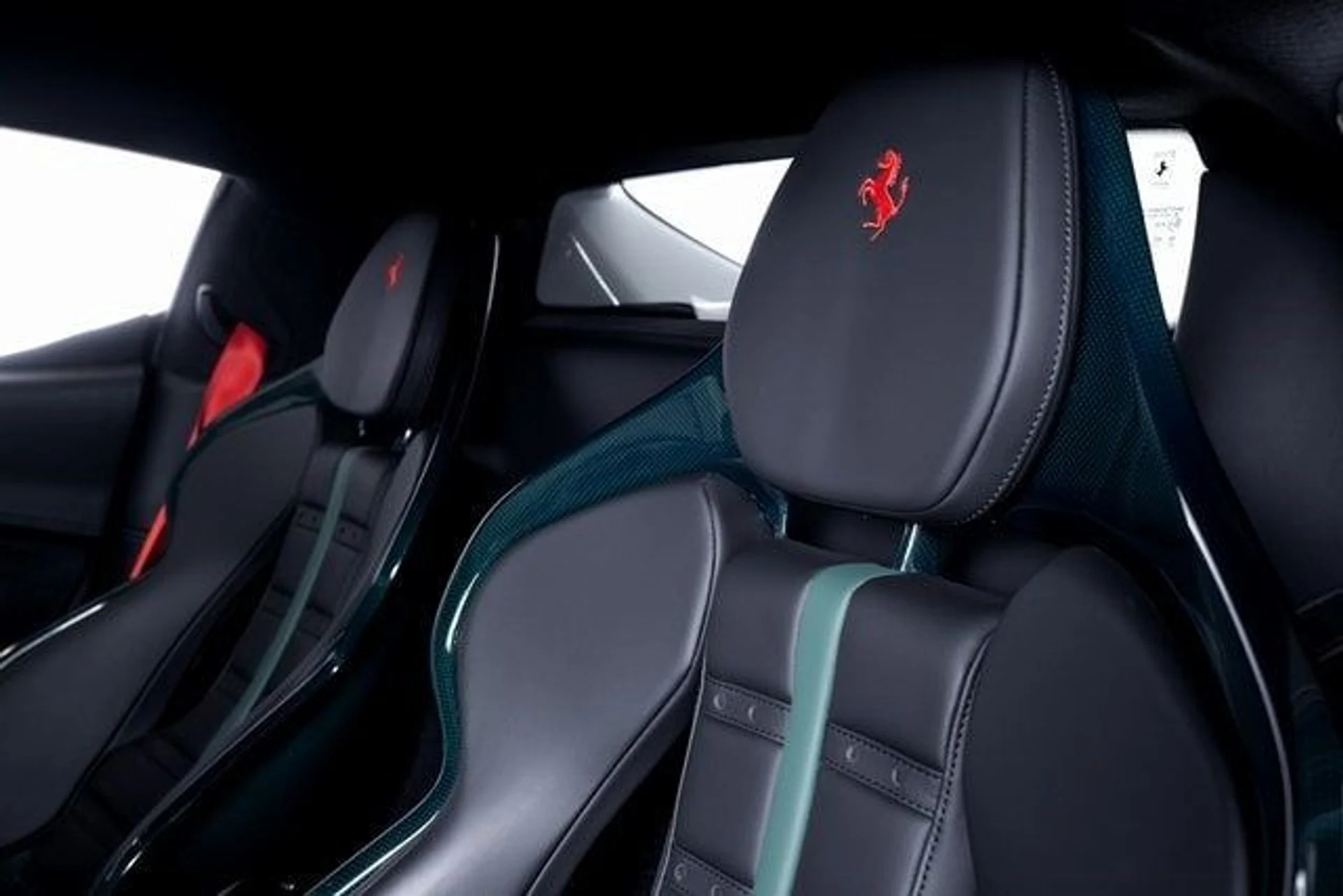 mph023_1381773124_b7cfabc44e973e52f16fc4210718d072x_8e6b92f558