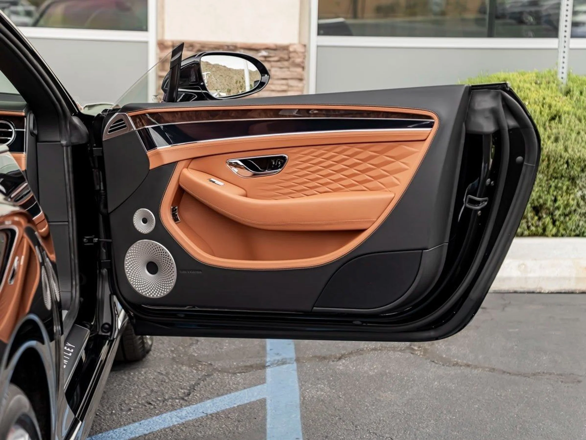 mph023_1384818618_24_4dfd51ee80