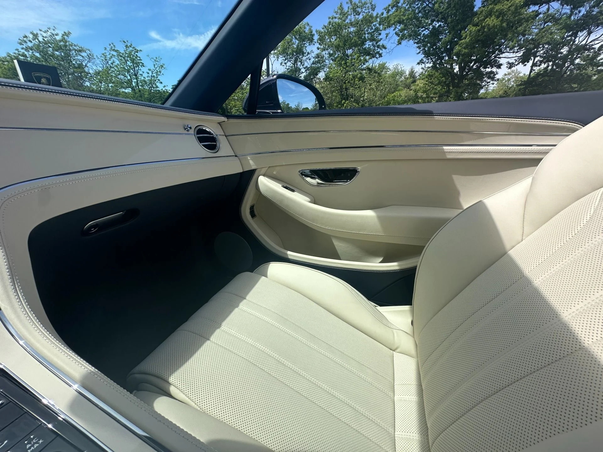mph023_1388334884_Used_2026_Bentley_Continental_GT_GTC_1784734309_f93b8c7f56