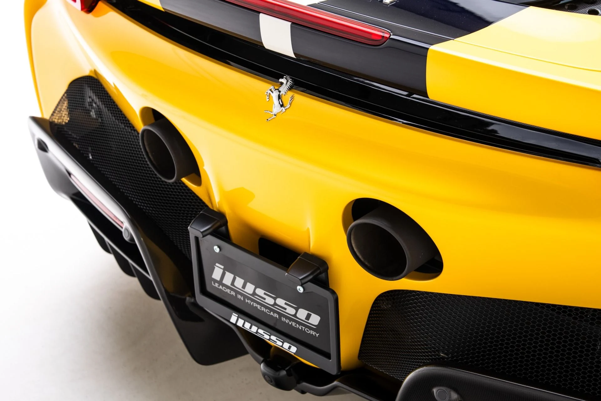 mph023_1393425130_Used_2024_Ferrari_SF_90_Spider_1770854329_b82d8f800e