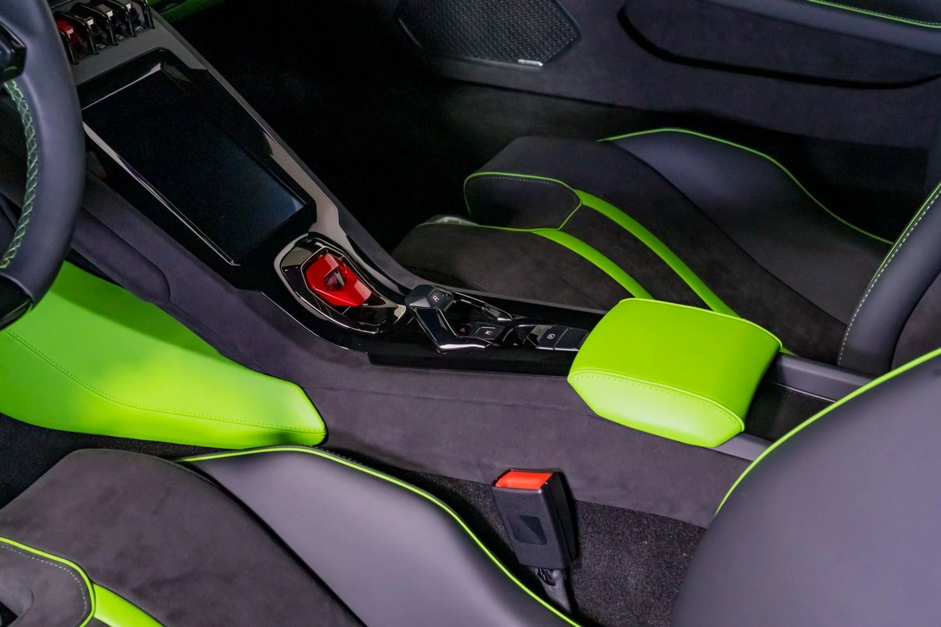 mph023_1407136358_40b1f6882b7b476e9abef33bc5d49ec0_256c6a6c36