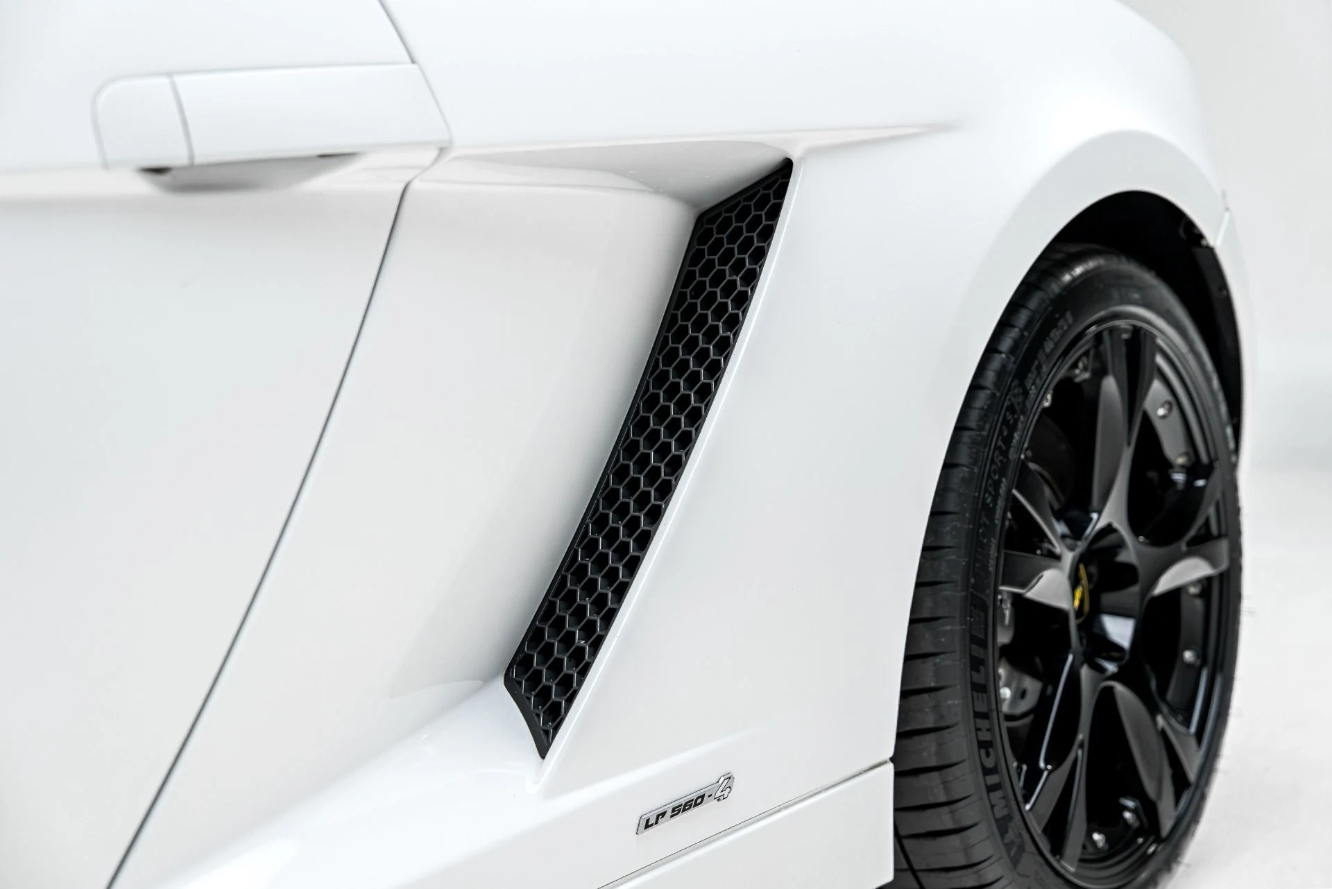 mph023_1412302646_Used_2013_Lamborghini_Gallardo_LP_560_4_Coupe_1788557312_e9543c527c