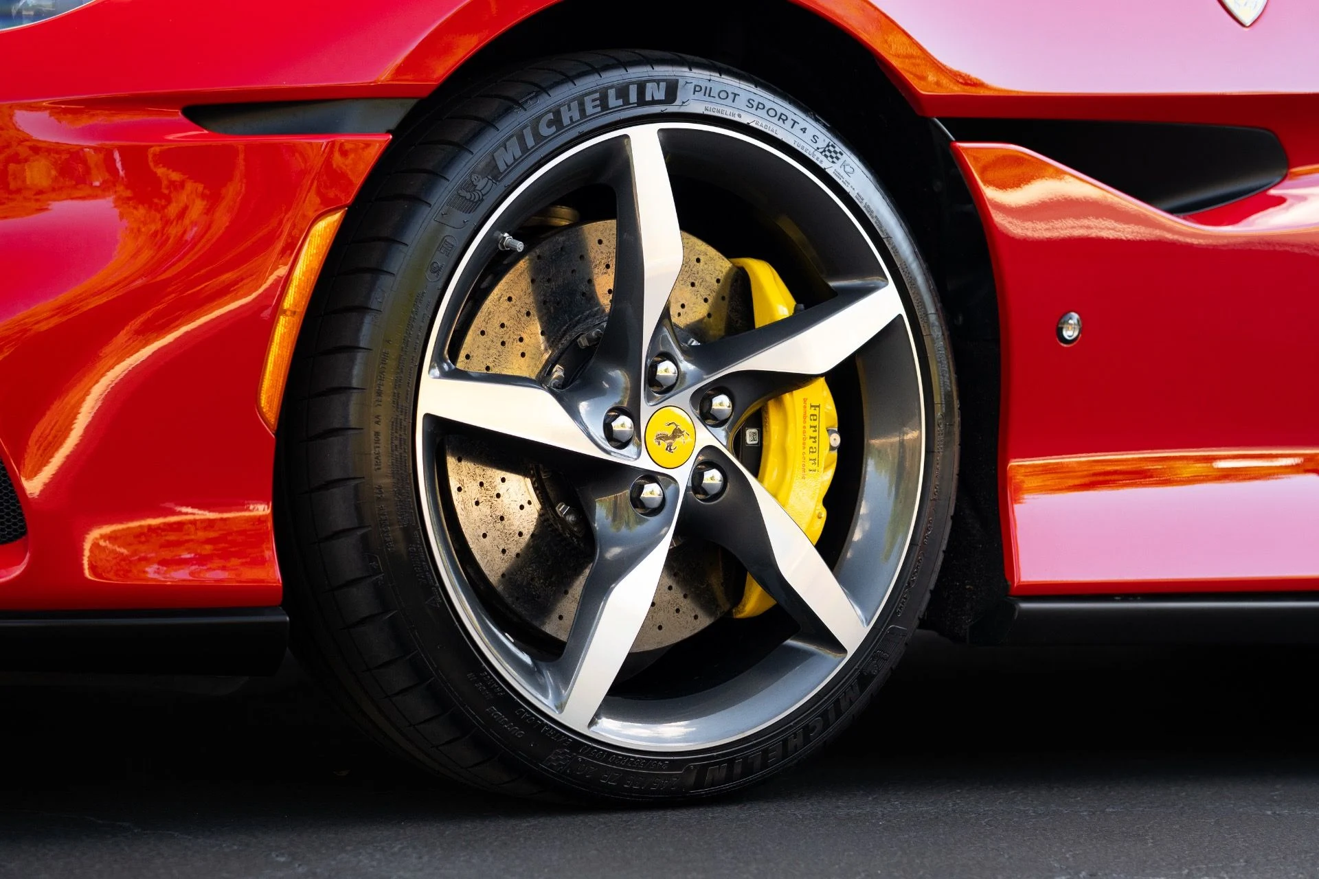 mph023_1413153121_Used_2023_Ferrari_Portofino_M_1770869852_a9d04cfd50