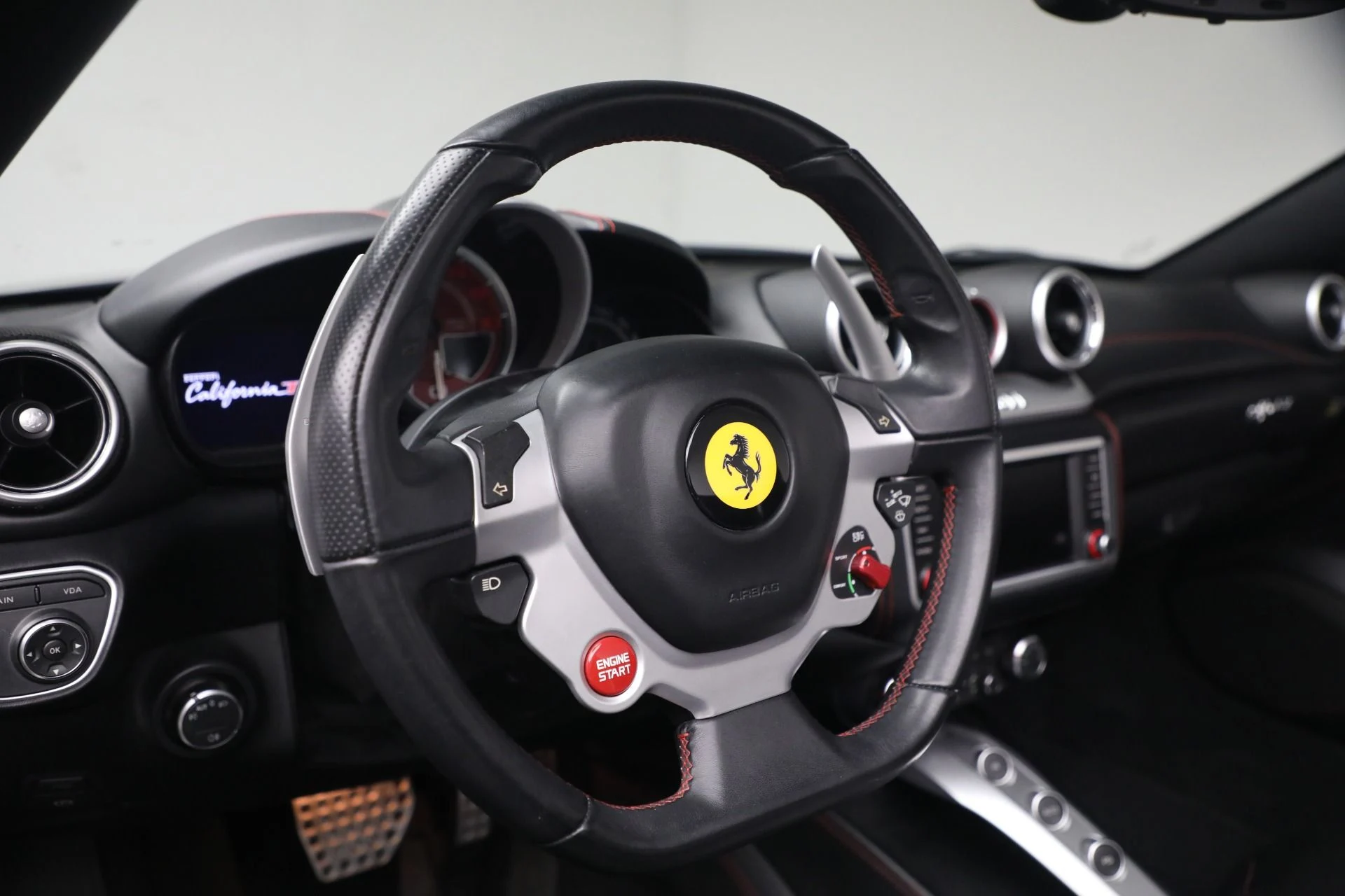 mph023_1418919205_Used_2015_Ferrari_California_T_1792181139_bc0c6e8c45