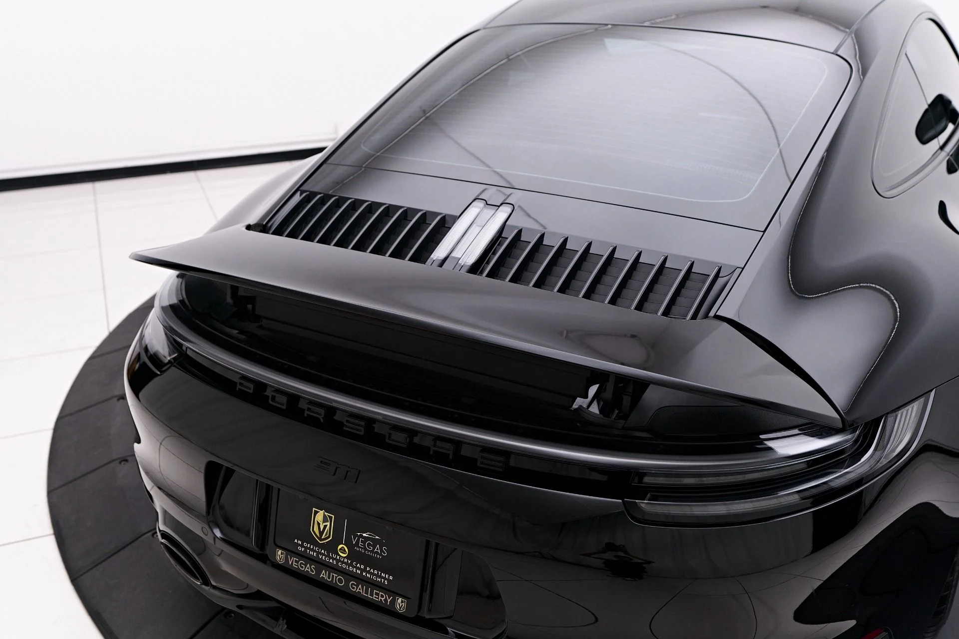 mph023_1421175248_Used_2024_Porsche_911_Carrera_S_1758752814_6cc3cf571d
