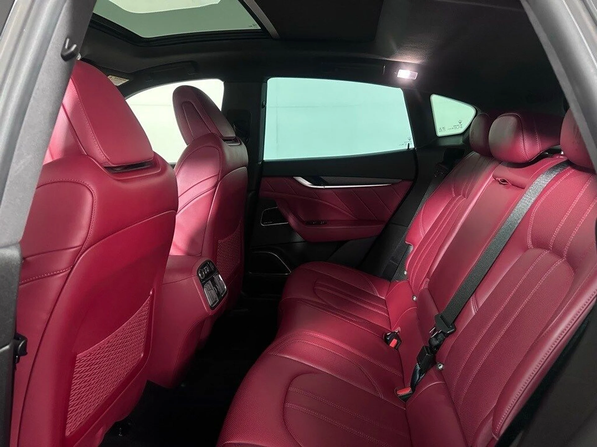 mph023_1427967614_f36ec8bd3de7f76e9dde3baaa654f977x_cd3ecb9ccc