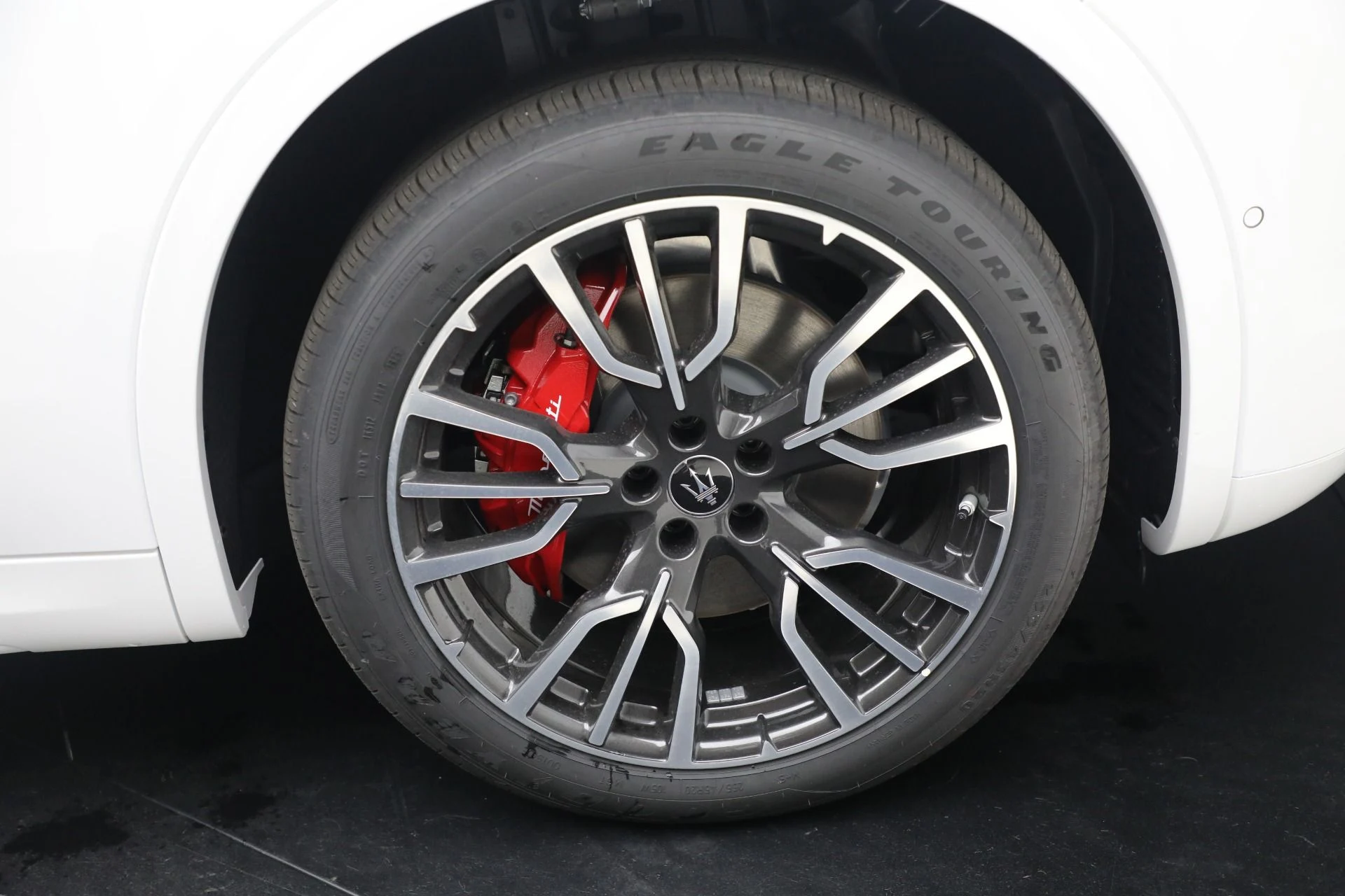 mph023_1431307634_New_2025_Maserati_Grecale_511ce47495