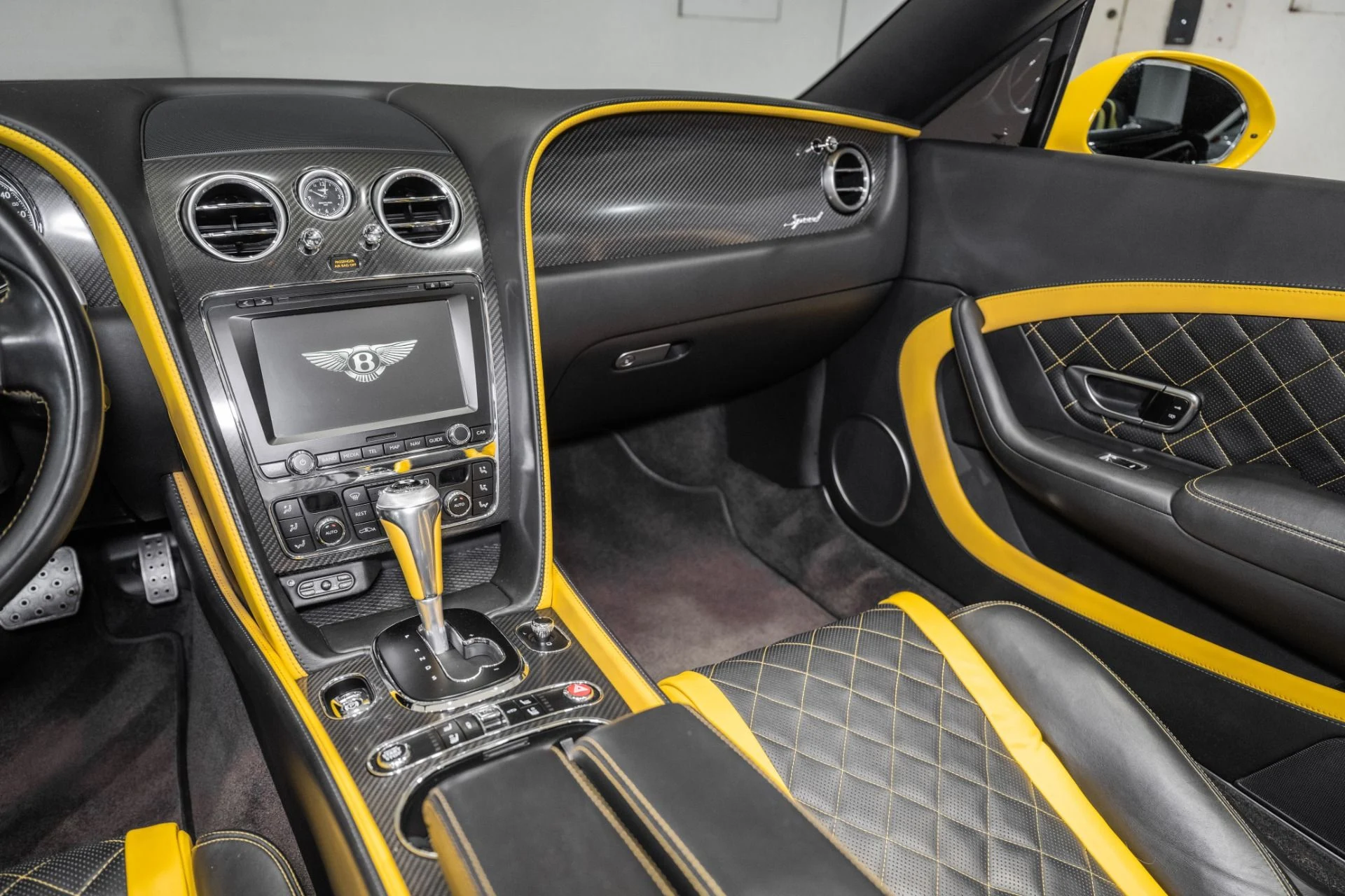 mph023_1438826697_Used_2017_Bentley_Continental_GT_Speed_1778006280_dc1a9d27b3