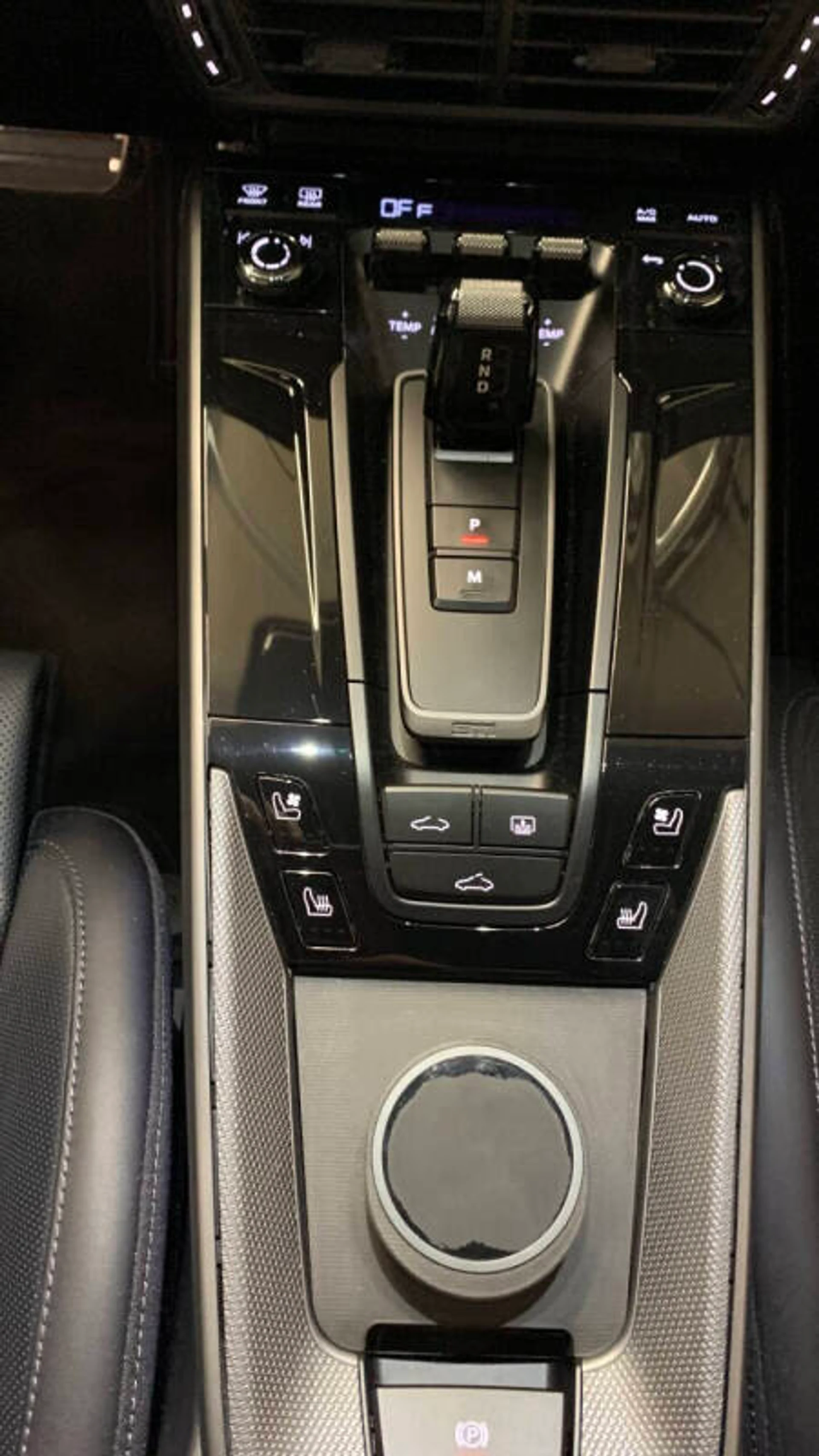 mph023_1441672697_2025_porsche_911_carrera_2dr_coupe_ebeeba318d