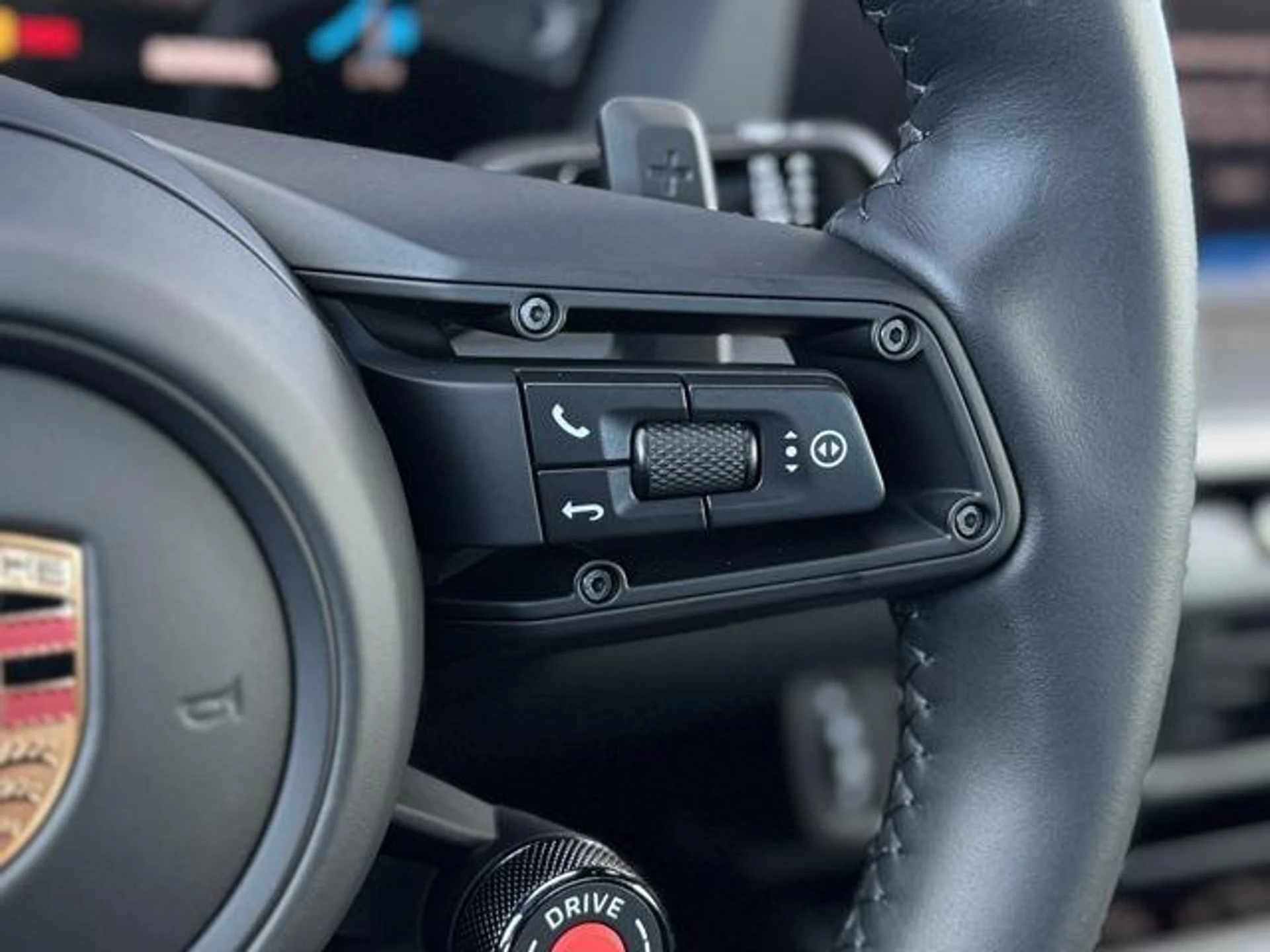 mph023_1444765619_Zd7_Of_Q969h2m7xs_Nwfugb3_BTW_Sk_8a81d11a07