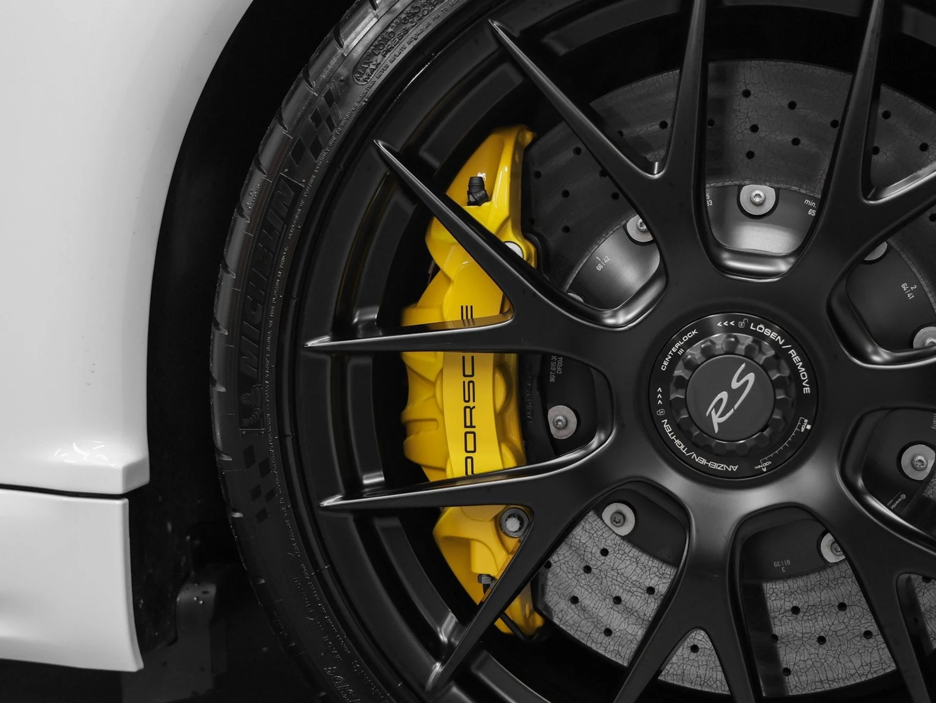 mph023_1452654035_24_00bbe3120a