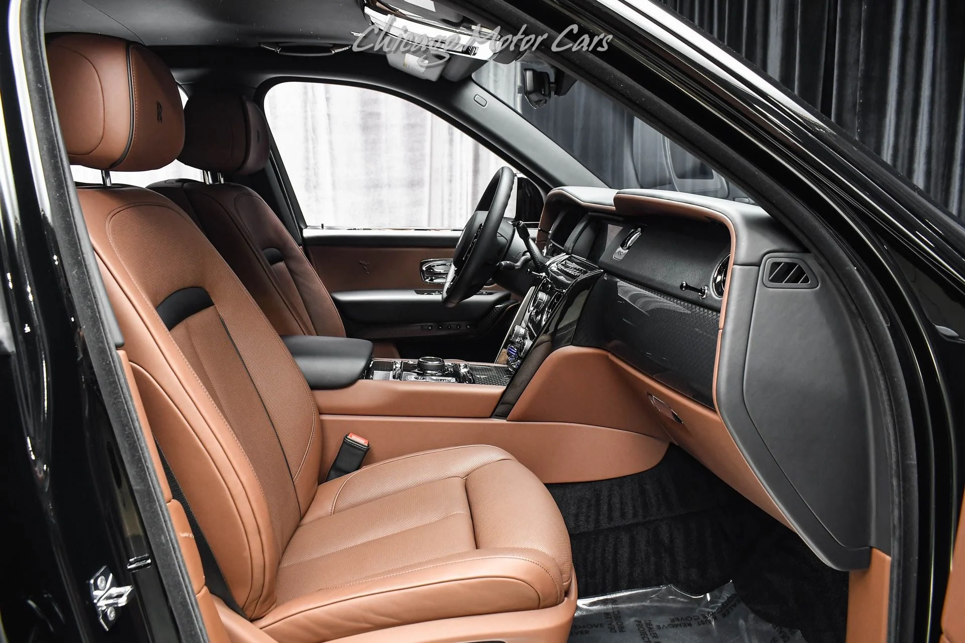 mph023_1454228893_12954_p24_l_4dac81a978