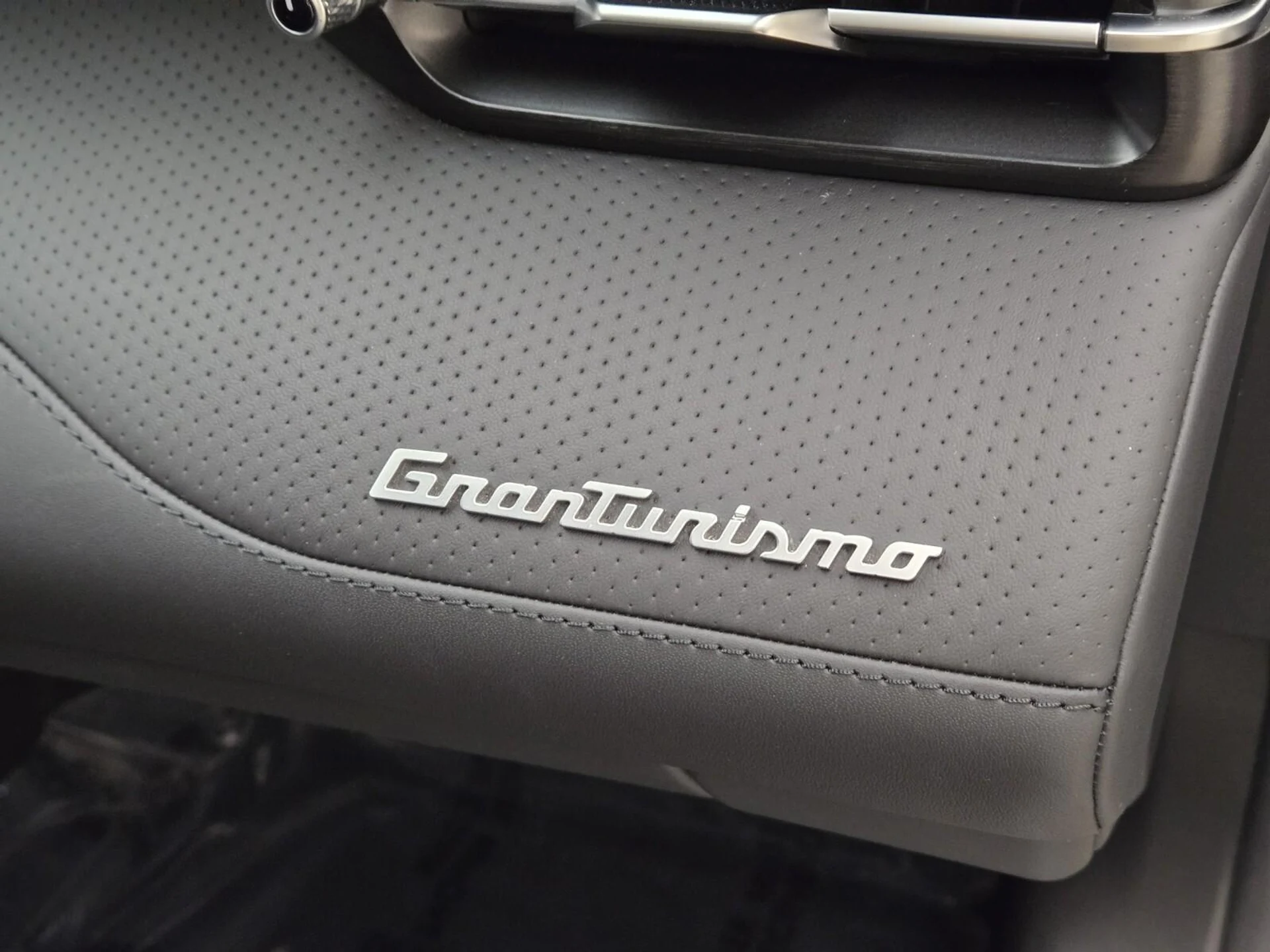 mph023_1456811125_Used_2024_Maserati_Gran_Turismo_Trofeo_1770446698_e5e4c3dc9a