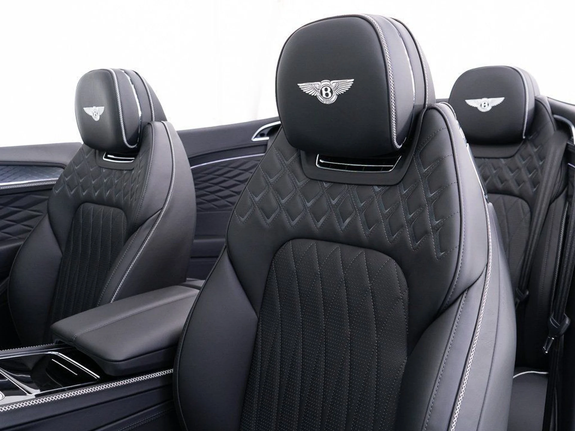 mph023_1461610691_29e76fc075737196a40e7ecec3883e50_fa19896374