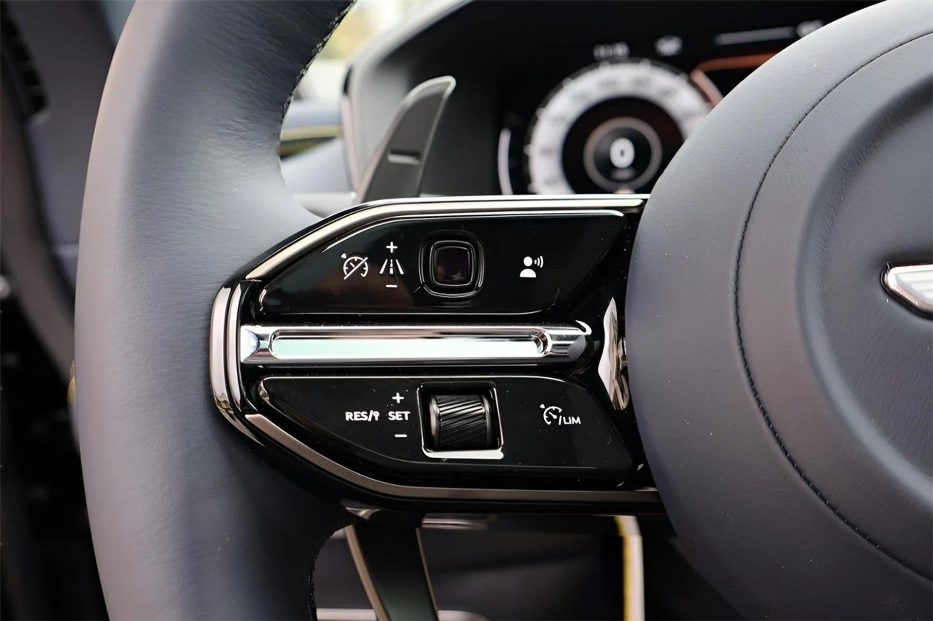 mph023_1467510915_24_75ff8b8abd