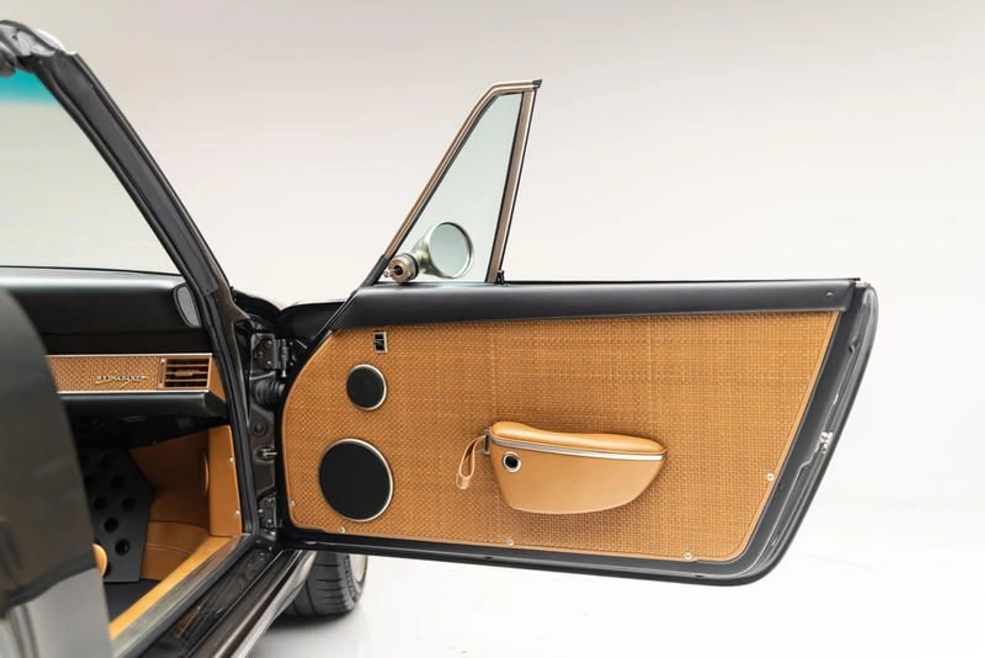 mph023_1472090591_984_CE_01_B_81_A6_4075_A9_FC_232_B788_E663_B_6317e7d460