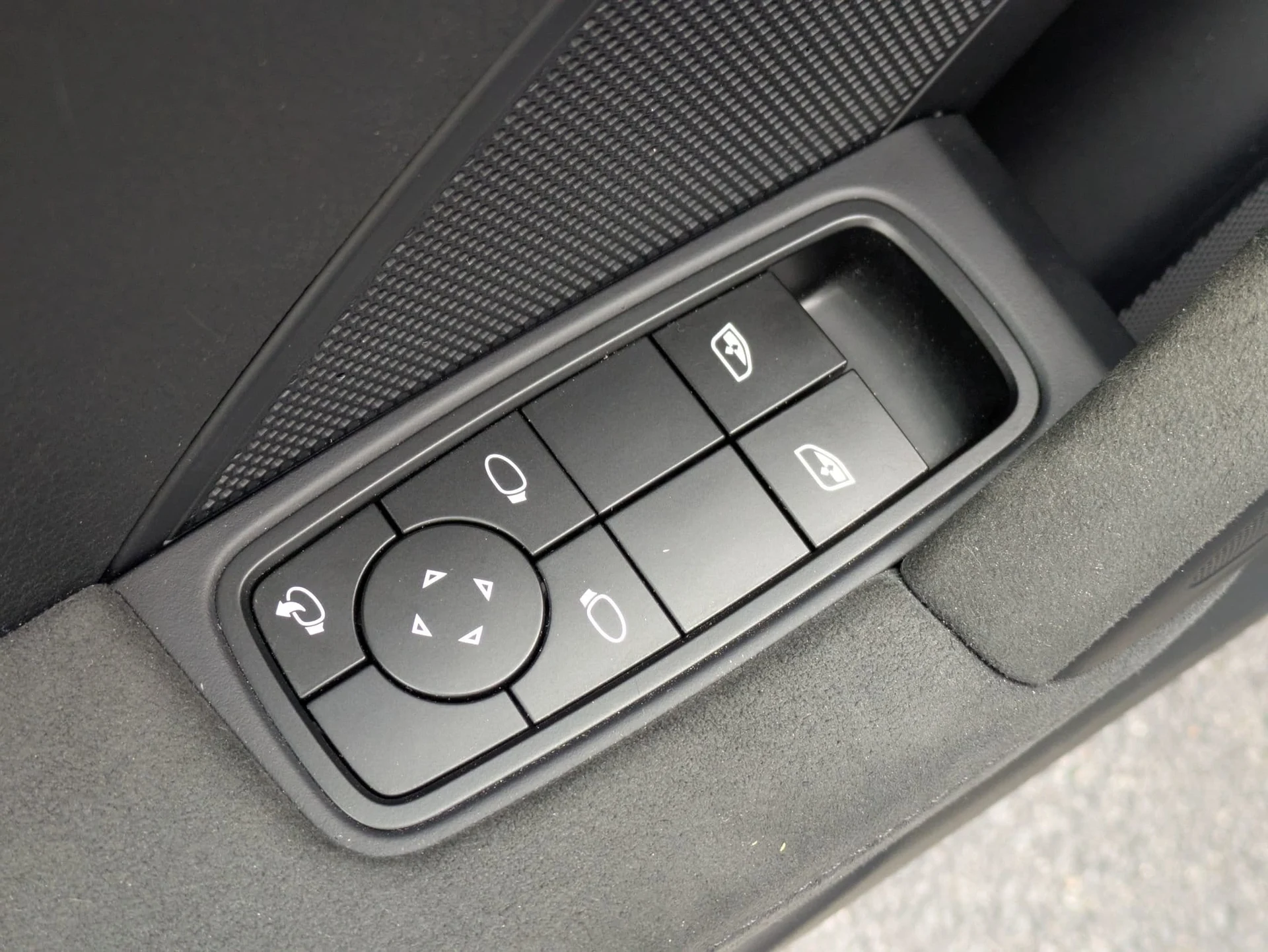 mph023_1477675133_5da09527bb1a533e0259fe71b8799aa0x_34d7c89840