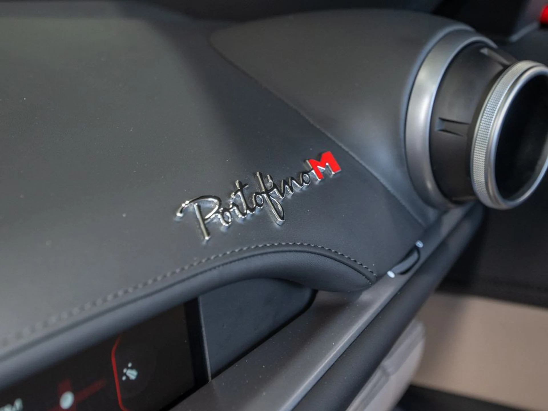 mph023_1483007065_19ea5a15_143f_4da8_95ad_f2b12f9e994d_c41303b209