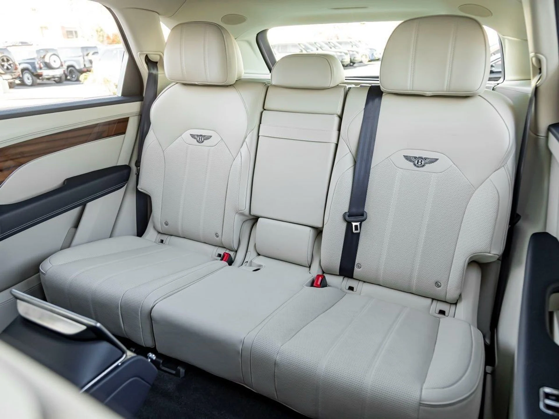 mph023_1487454640_24_570f3c0614