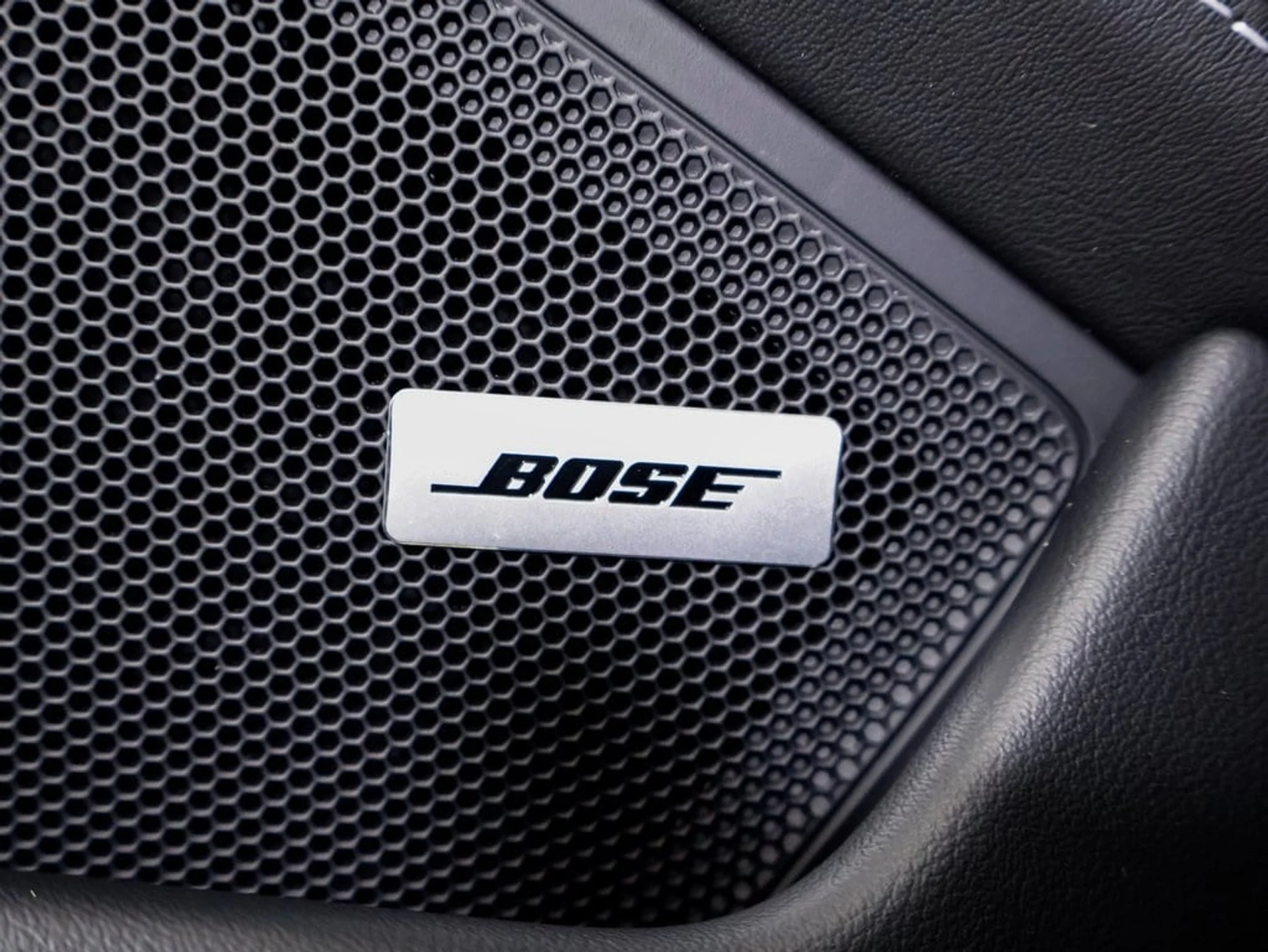 mph023_1487885353_5743f94c5f6c3e9d78f85f7a9917c971x_9efd2579e2