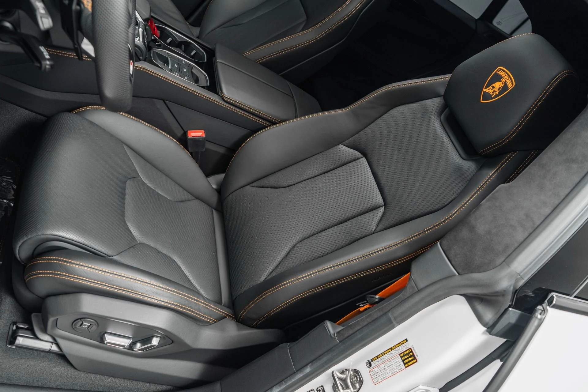 mph023_1488611301_Used_2022_Lamborghini_Urus_1778007764_292f39010e