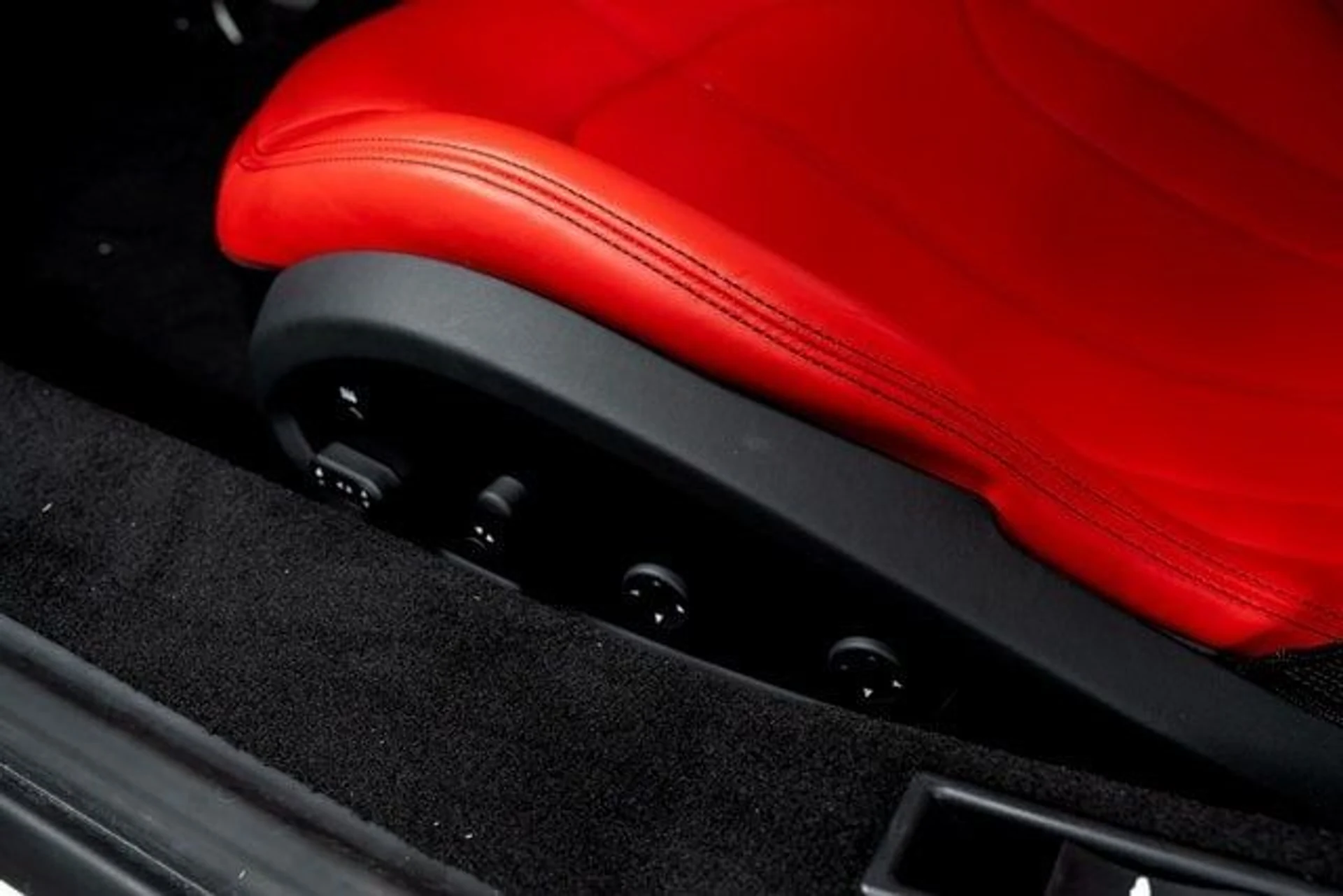 mph023_1489878590_96887c1afcfc7f7c9a7a4106573b5ebex_ae4b2d3100