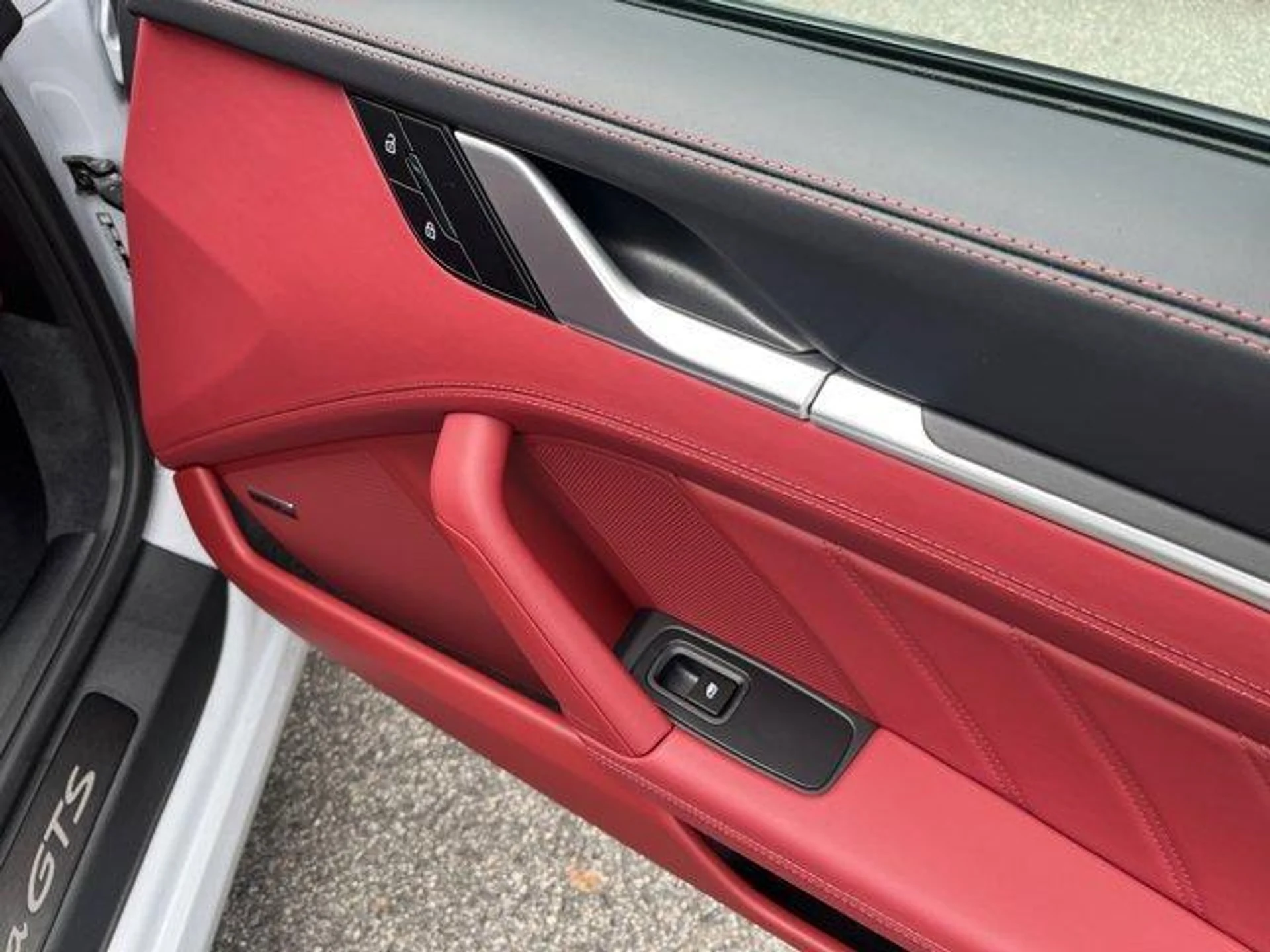 mph023_1495756340_u_lt_EZ_1_A78_IQGQC_Fmw_Fj_U0k2_xs_b6075337d3