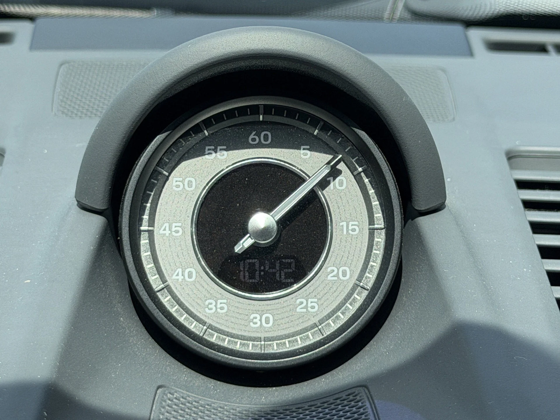 mph023_1497428791_e4969e628602cf598b121f4f85333c1fx_f543f37861