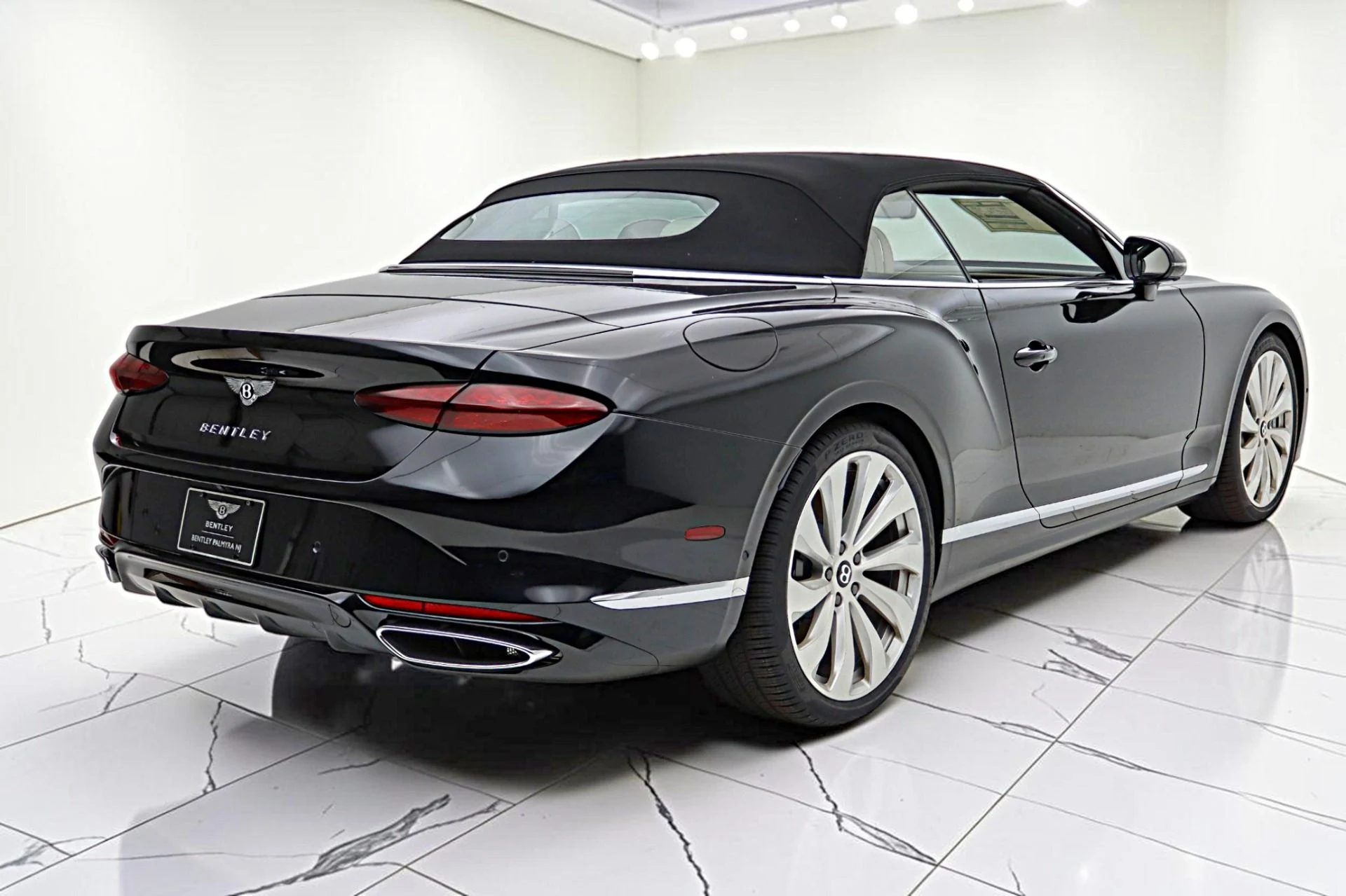 mph023_1499825234_New_2026_Bentley_Continental_GTC_f16ba958bf