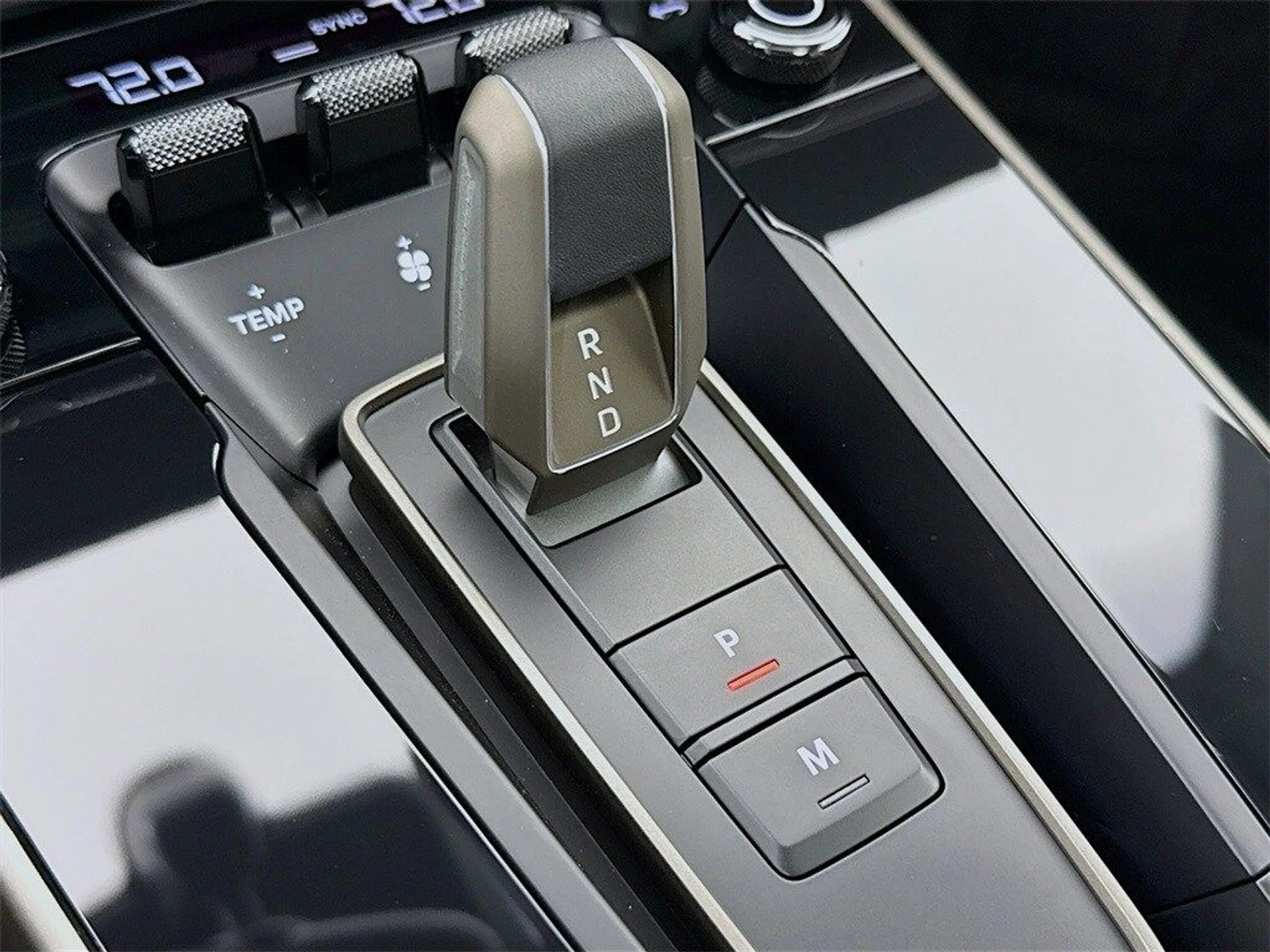 mph023_1522550430_54503879974368abe0bba75472f27960x_a24f406e2e