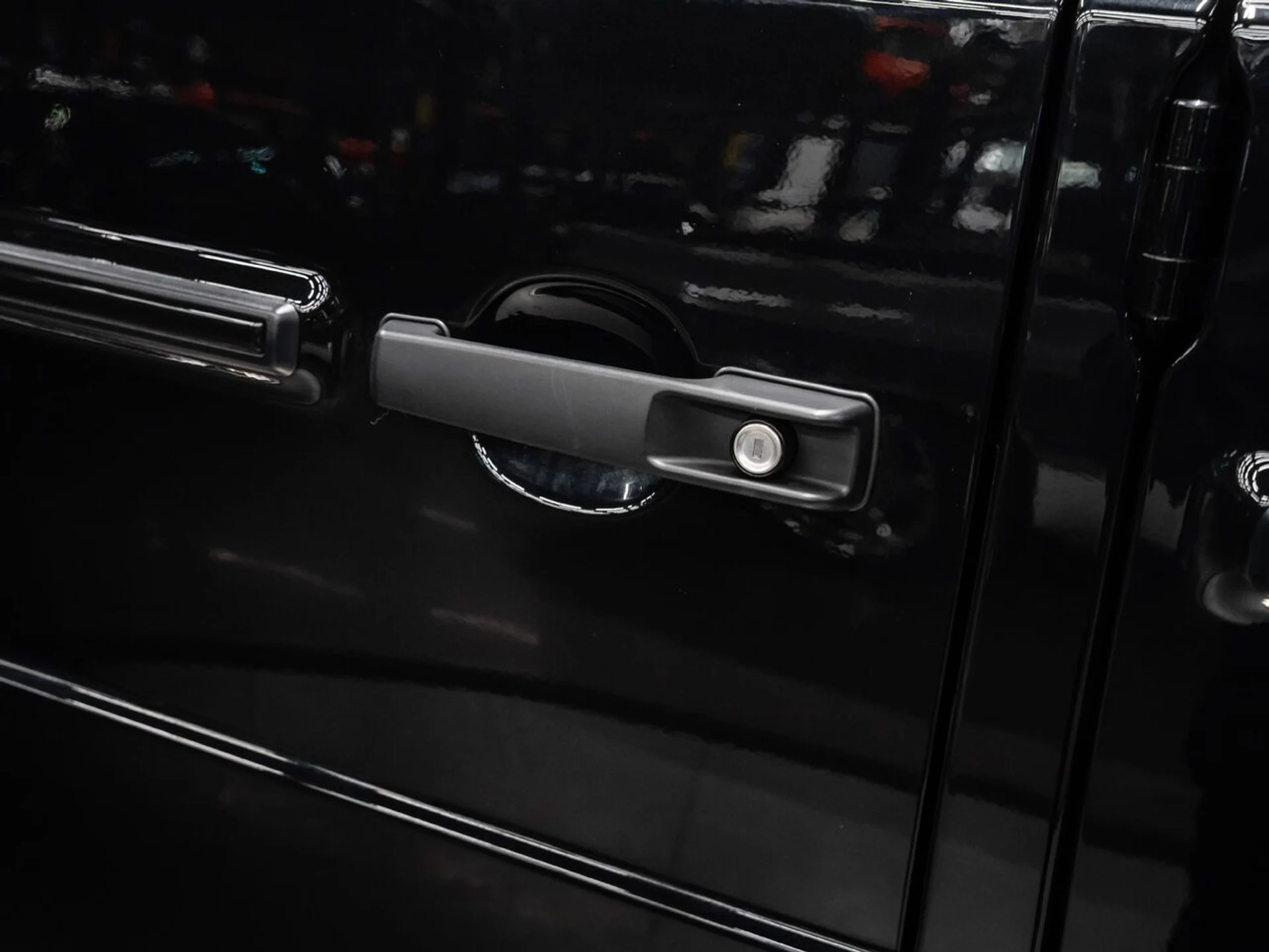 mph023_1524321935_mercedes_benz_g_class_2021_753ed49917