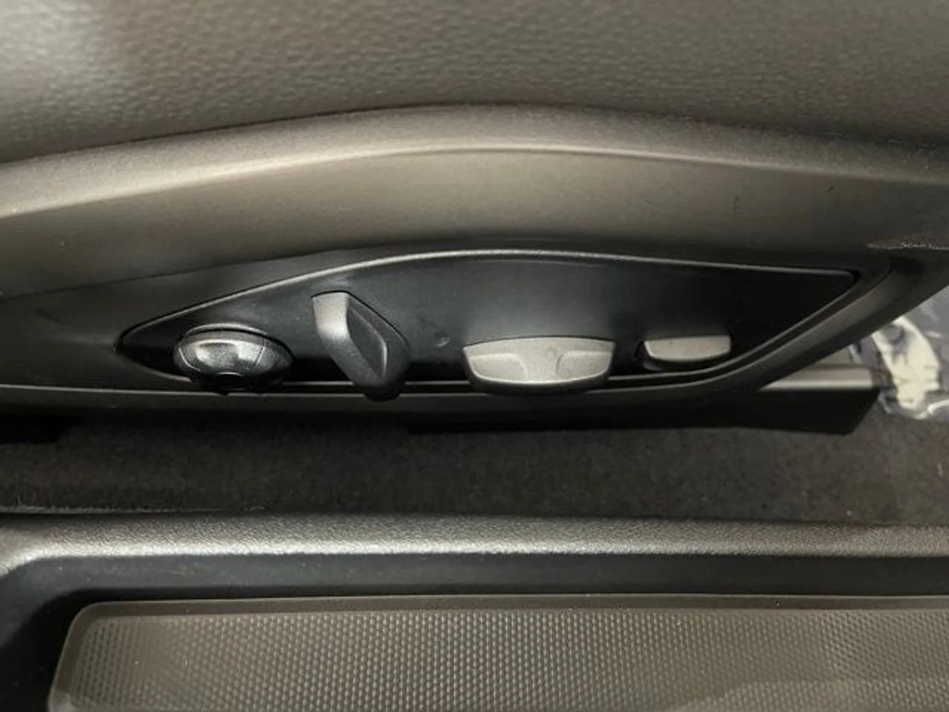 mph023_1525928743_f95e3123247b41df30e9e031a934a24ax_4cc2c8cde9