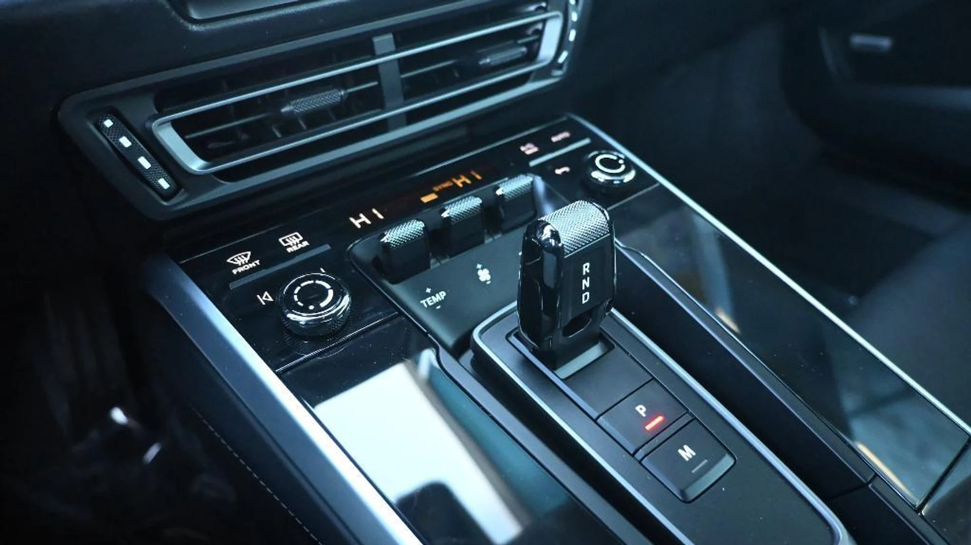 mph023_1532016466_5_L_Gsn_J252_UU_Xq_Pp_A_Eqj_Noe6_Ks_c4979854ed