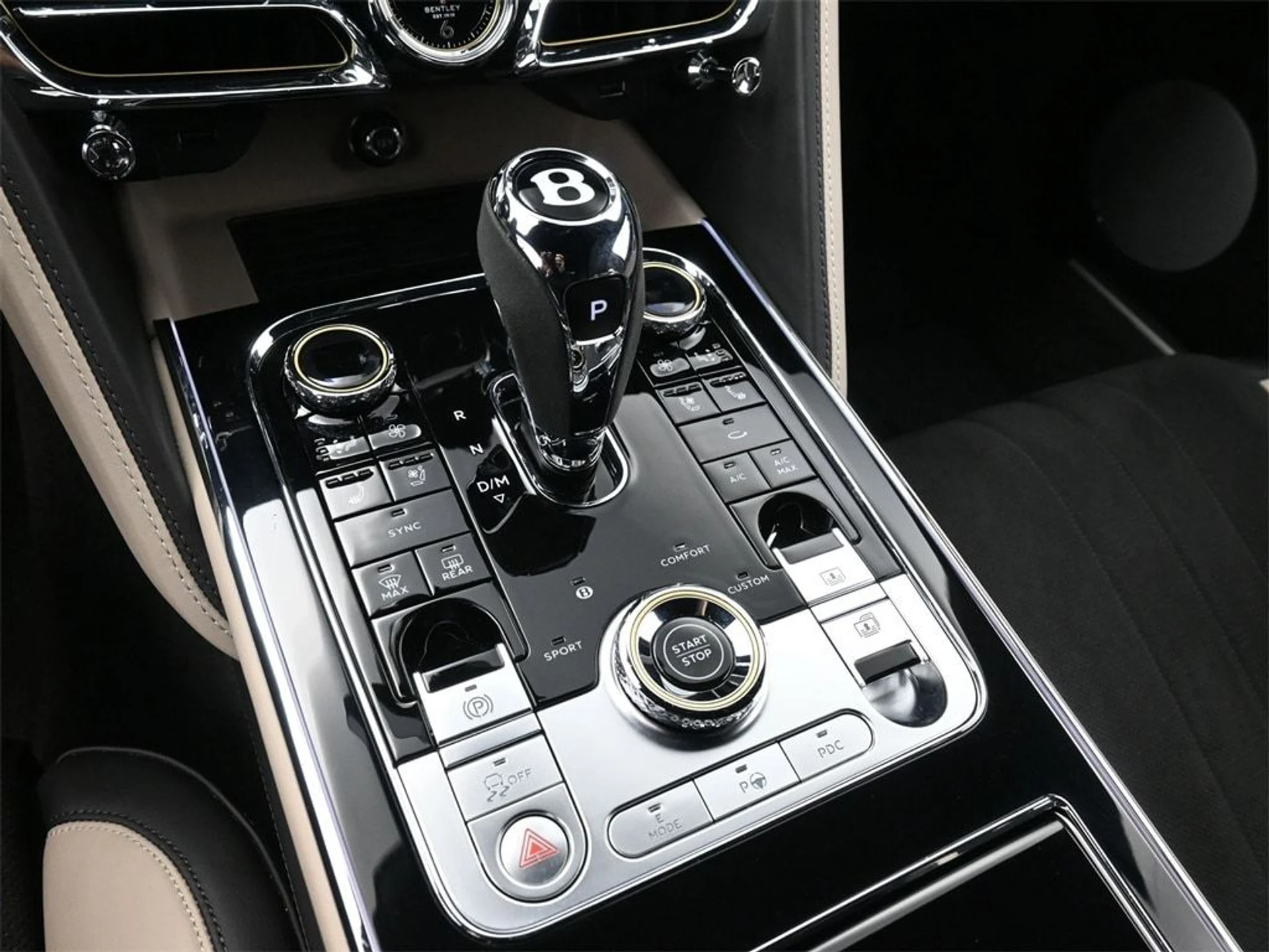 mph023_153213662_ffd1912351235ec9688286208a95460fx_fd262398d8