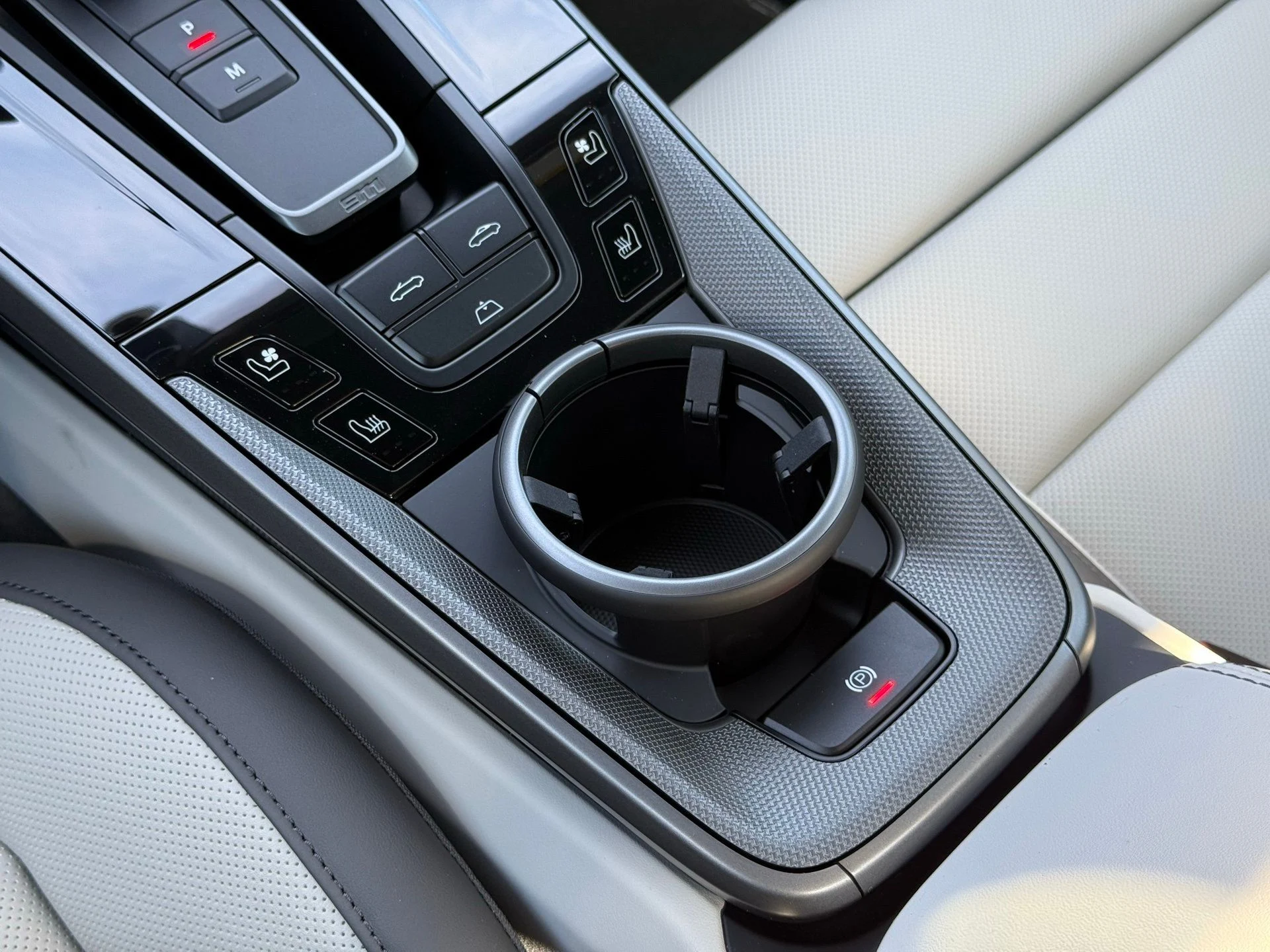 mph023_1534257943_2a753d0d2042ca763d006f08cffabb10_5dc8edc03f