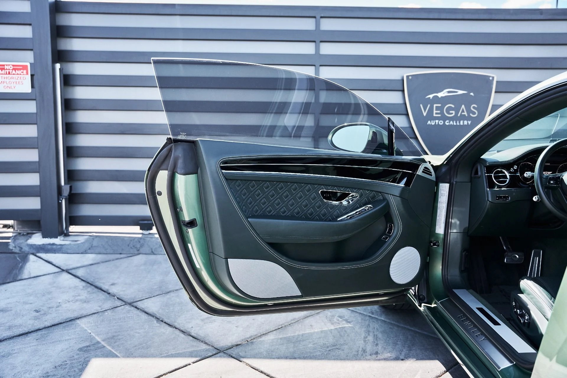 mph023_1535152986_Used_2020_Bentley_Continental_GT_V8_1776226437_d4857a9bab