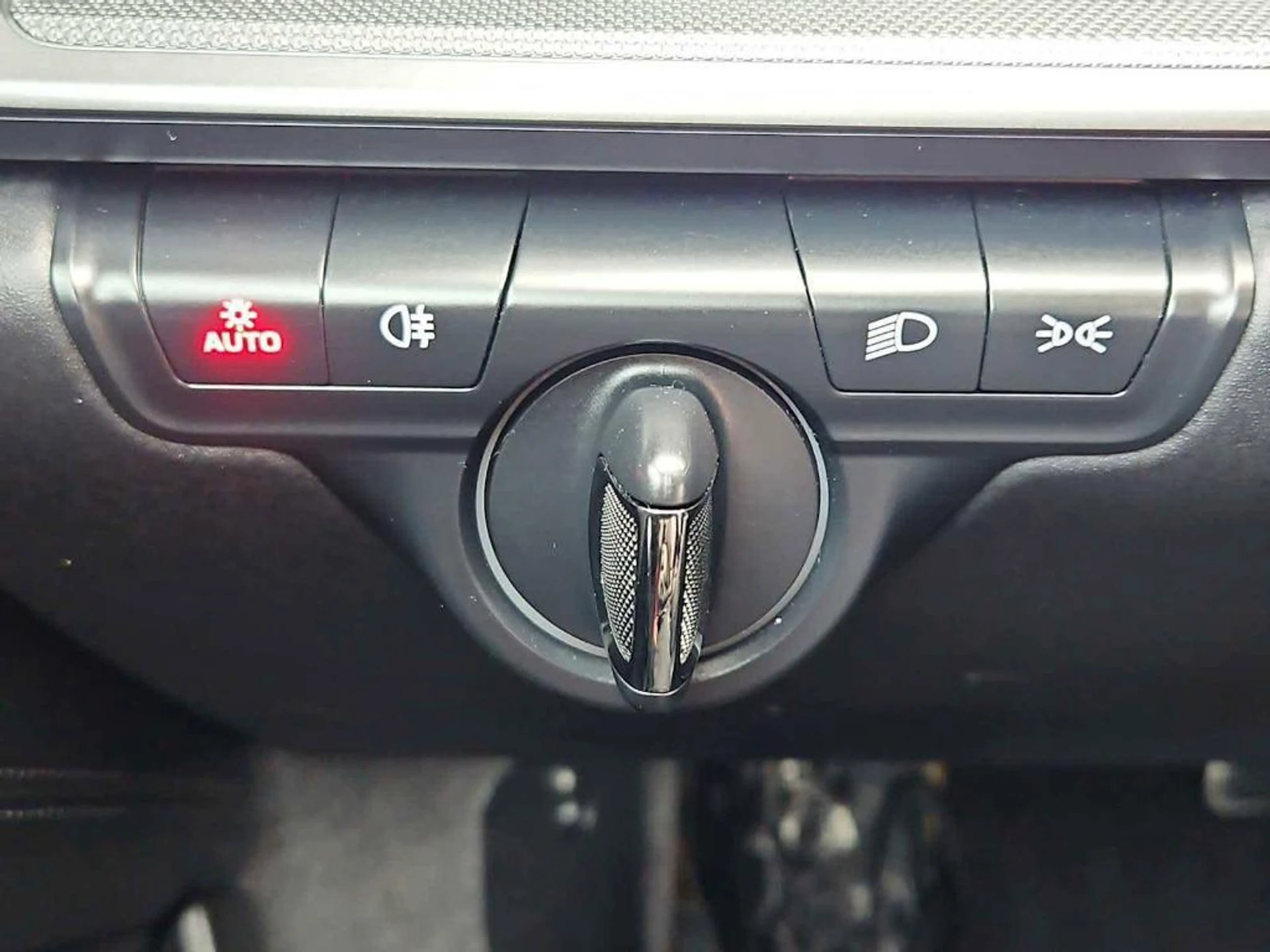 mph023_1536154631_qtq_Cx_SO_Pie_QL_Up_O_Ob_VEB_Gk_Za2s_U_b8d3f31027