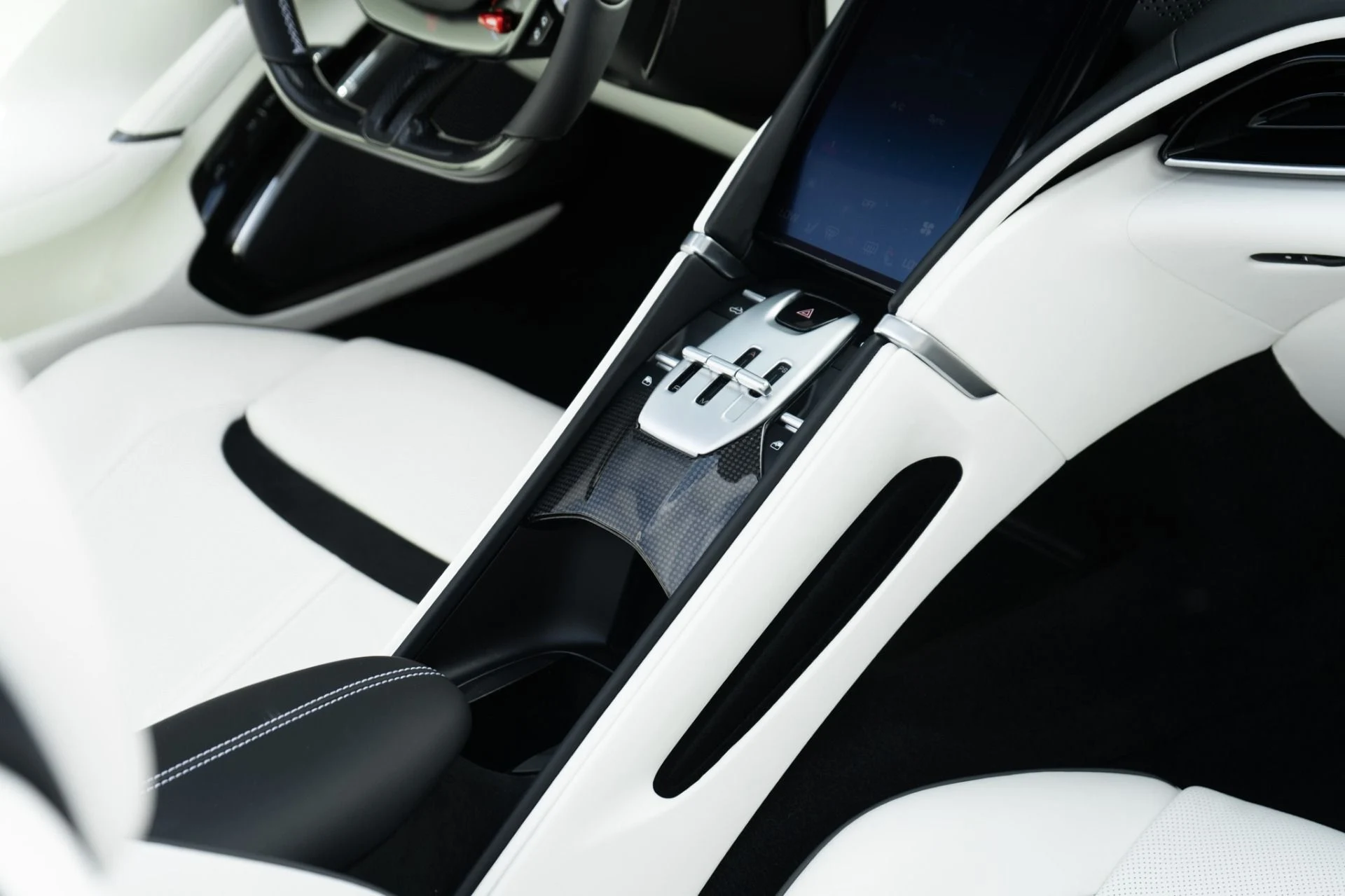 mph023_1541869041_Used_2025_Ferrari_Roma_Spider_1771439392_fd6996884e