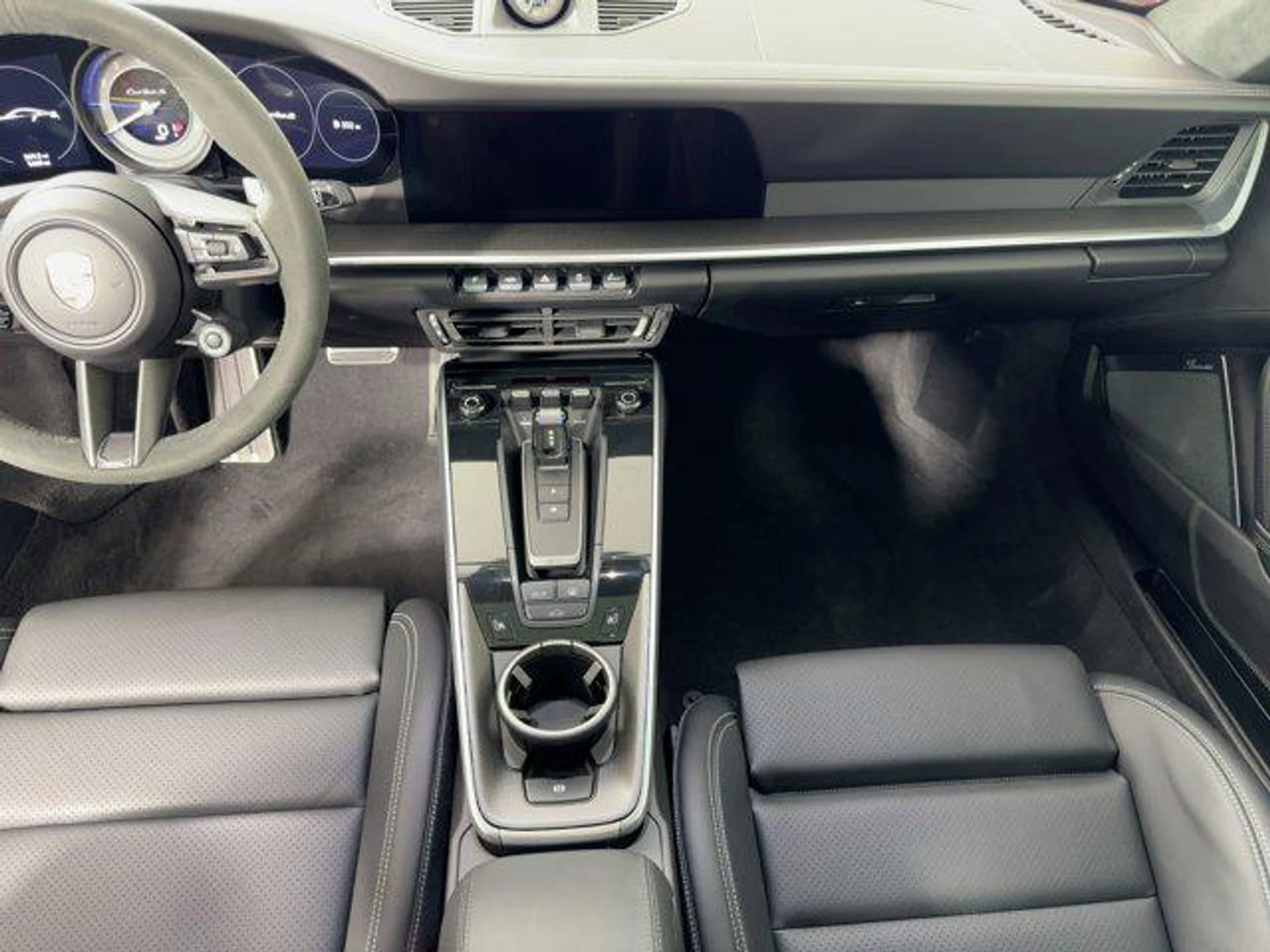 mph023_1542833942_izm_Iaadf_Suc_Mn8z_Av9_HHZE_0x_VJI_2f12a02d9b