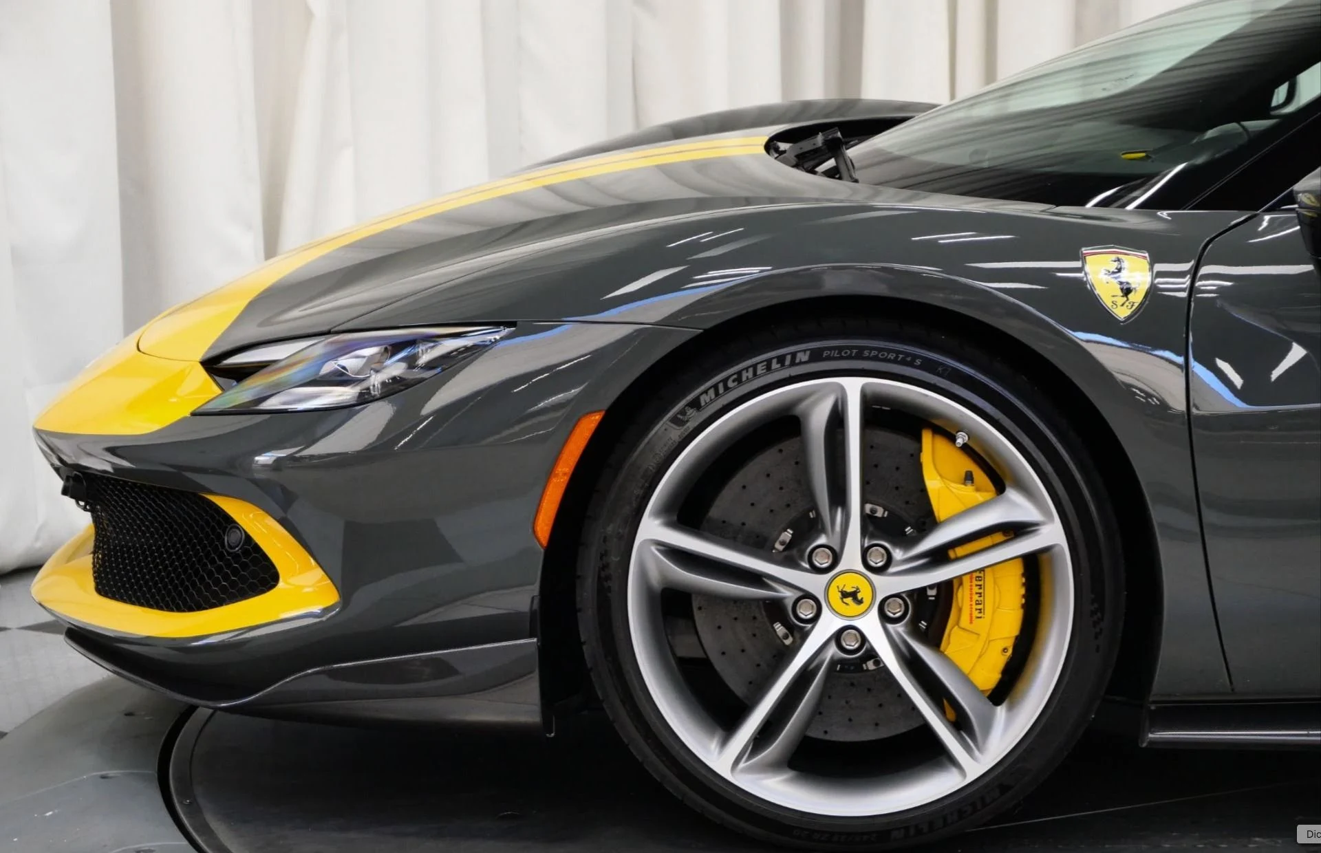 mph023_154471306_Used_2022_Ferrari_296_GTB_1765823308_1dca37b5c0