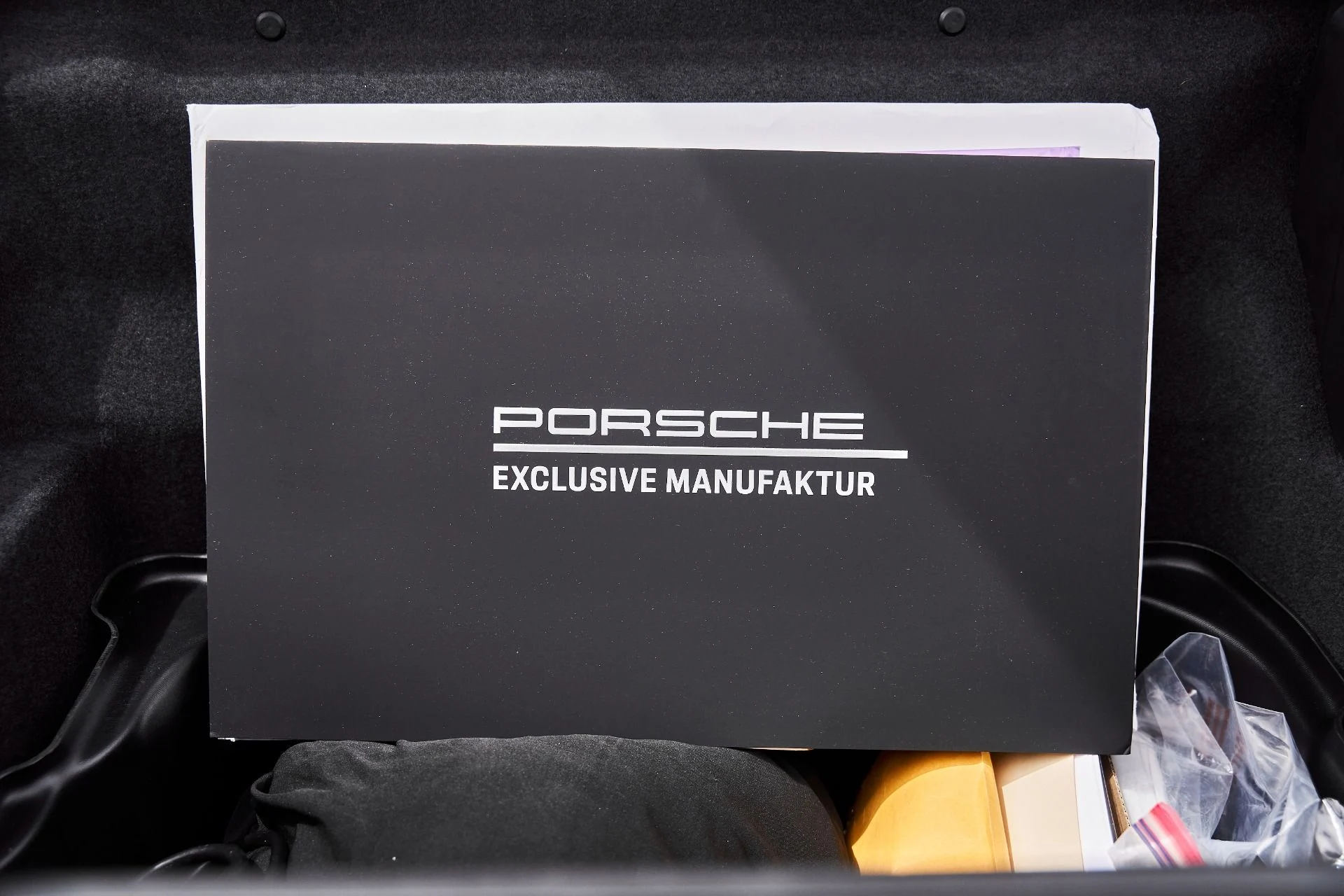 mph023_1545011170_Used_2024_Porsche_911_Turbo_S_1776446275_74e0498dd1