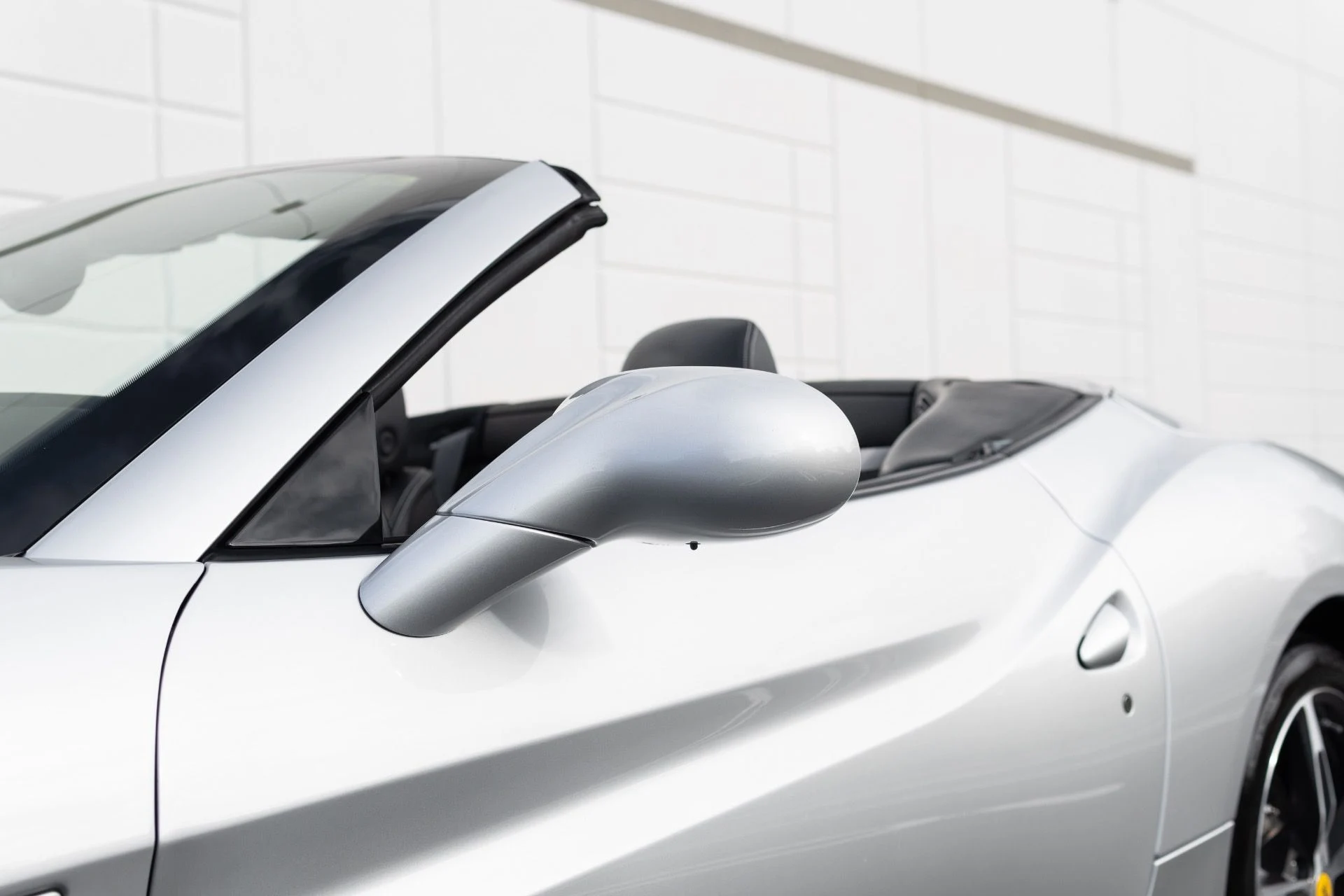 mph023_1573881953_Used_2014_Ferrari_California_1774924910_cc94b12b66